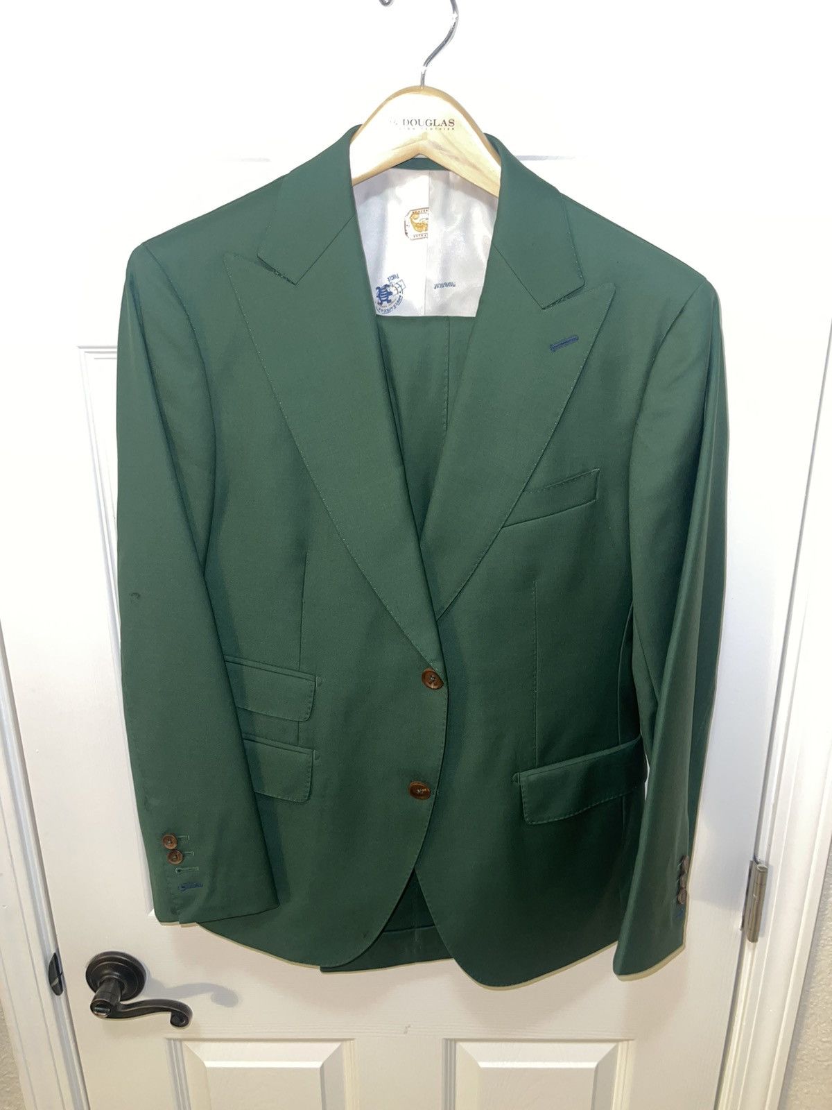 Custom Made R.Douglas Green Suit 36r