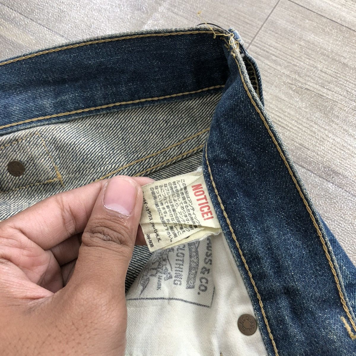 Levi's × Levi's Vintage Clothing × Vintage 🇯🇵 1990s Levis 701xx Selvedge Buckle Back Faded Blue Jeans Size US 30 / EU 46 - 10 Thumbnail