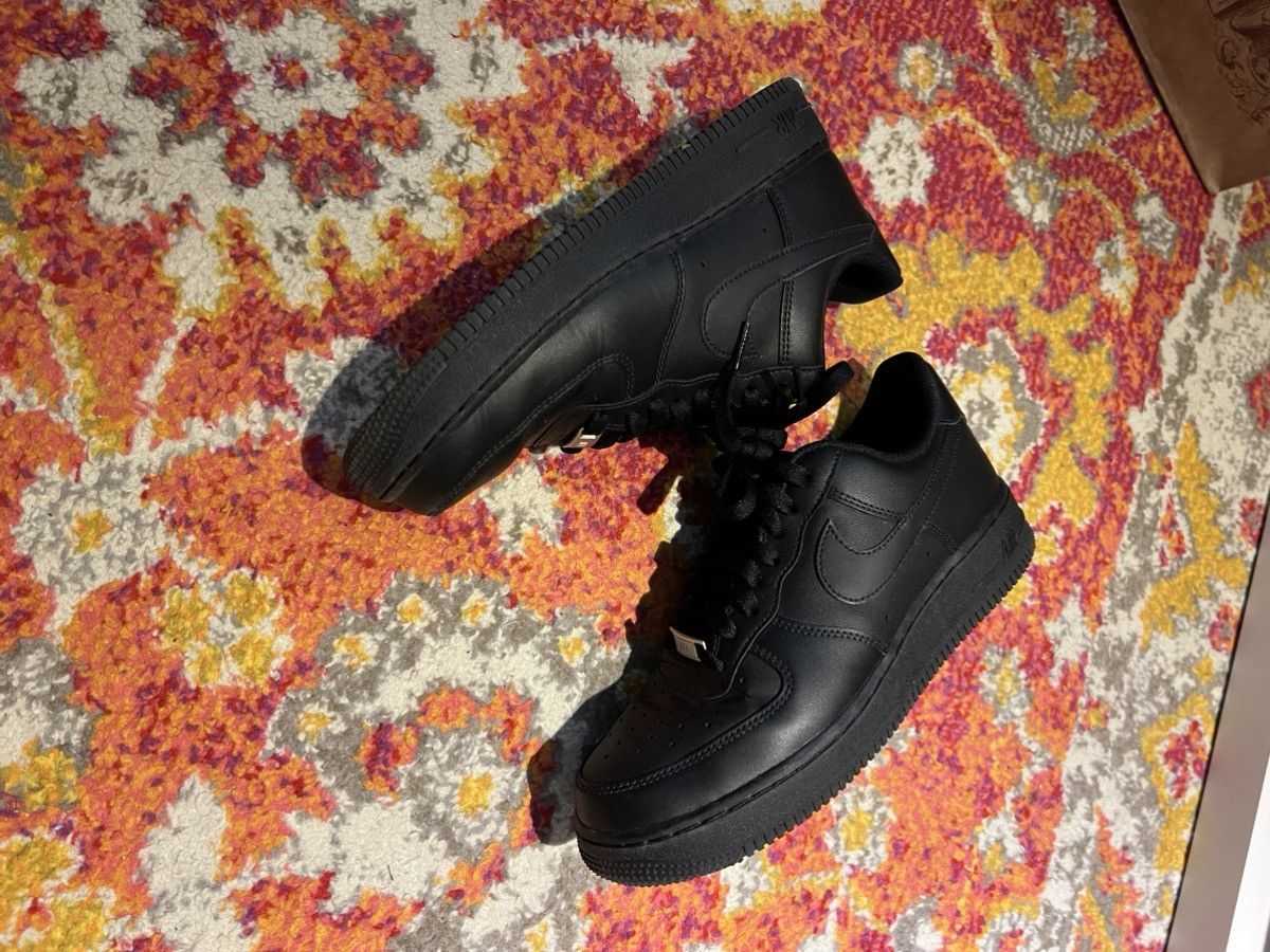 Nike AF1s Size US 8.5 / EU 41-42 - 3 Thumbnail