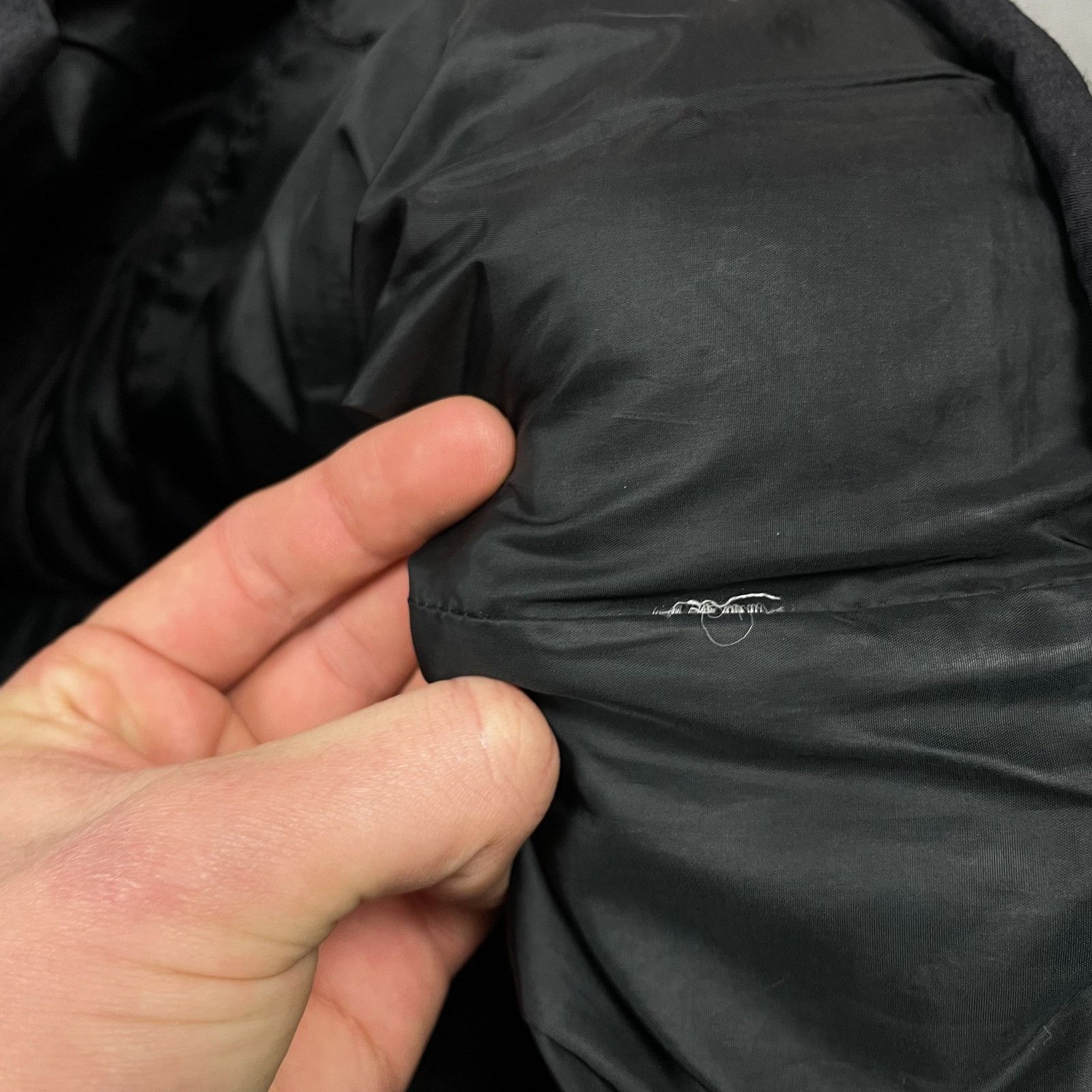 Oakley × Vintage Oakley Men's Black Hooded Long Sleeve Full Zip Puffer Jacket Size US M / EU 48-50 / 2 - 9 Thumbnail