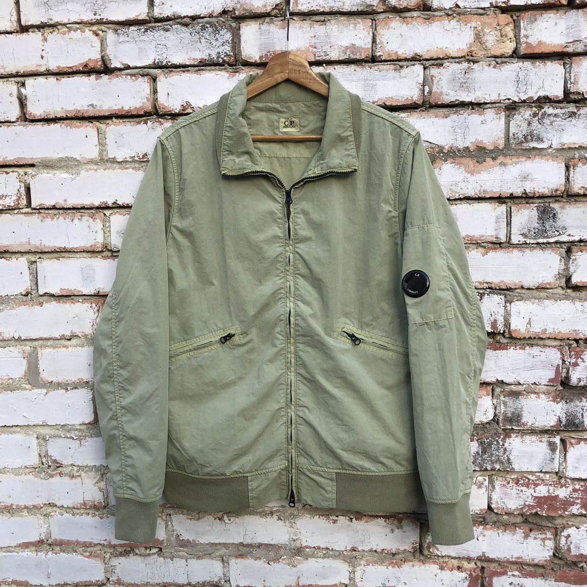 C.P. Company Vintage C.P. Company Light Green Chrome Bomber Jacket Size US L / EU 52-54 / 3 - 3 Thumbnail