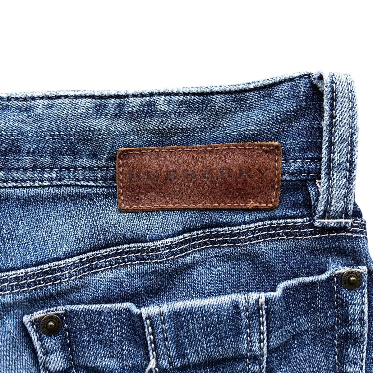 Burberry × Japanese Brand Distressed BURBERRY slim jeans Size 29" - 7 Thumbnail