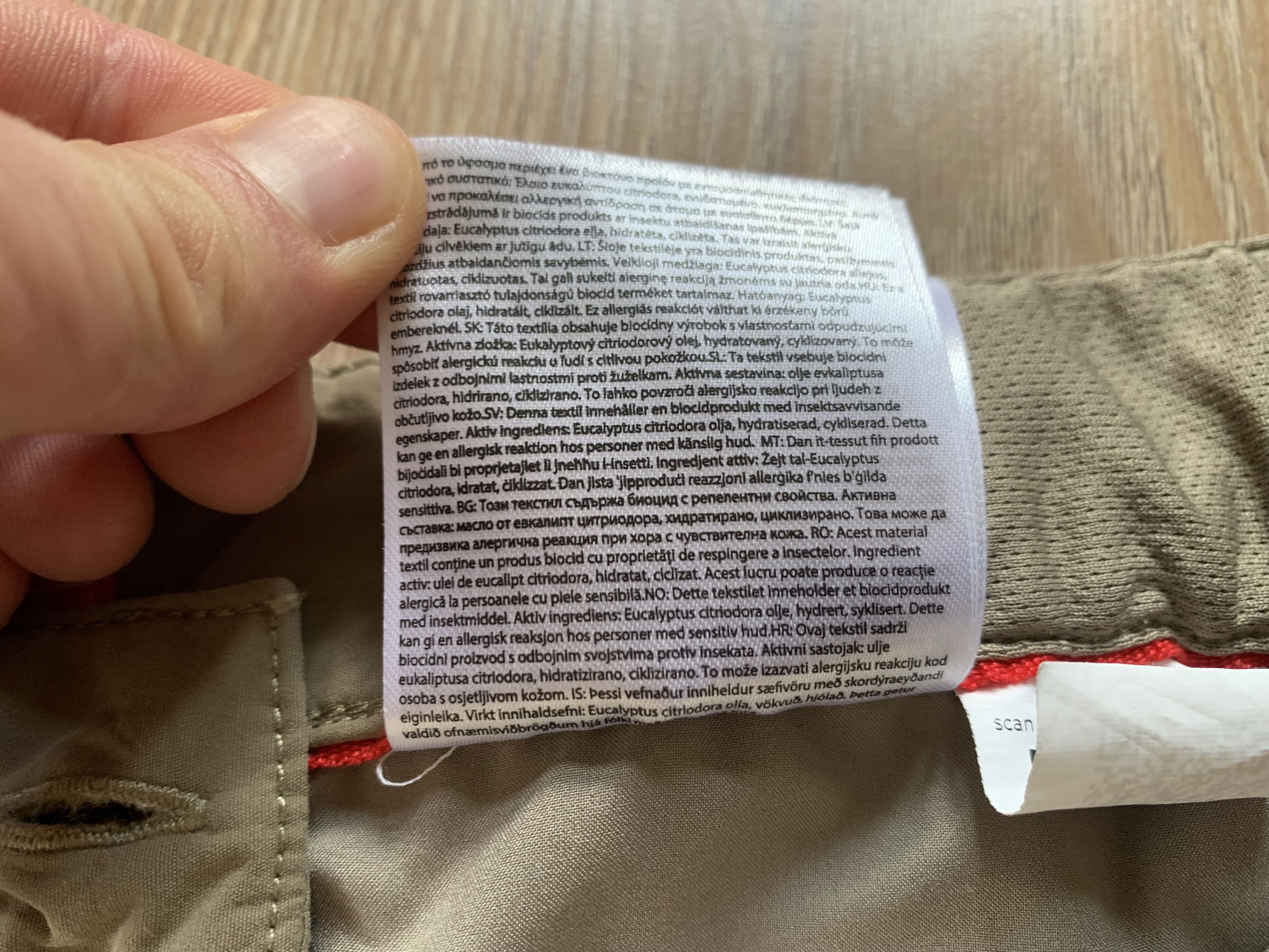 Other Craghoppers Mens NosiLife Treking Cargo Shorts Size US 36 / EU 52 - 12 Thumbnail