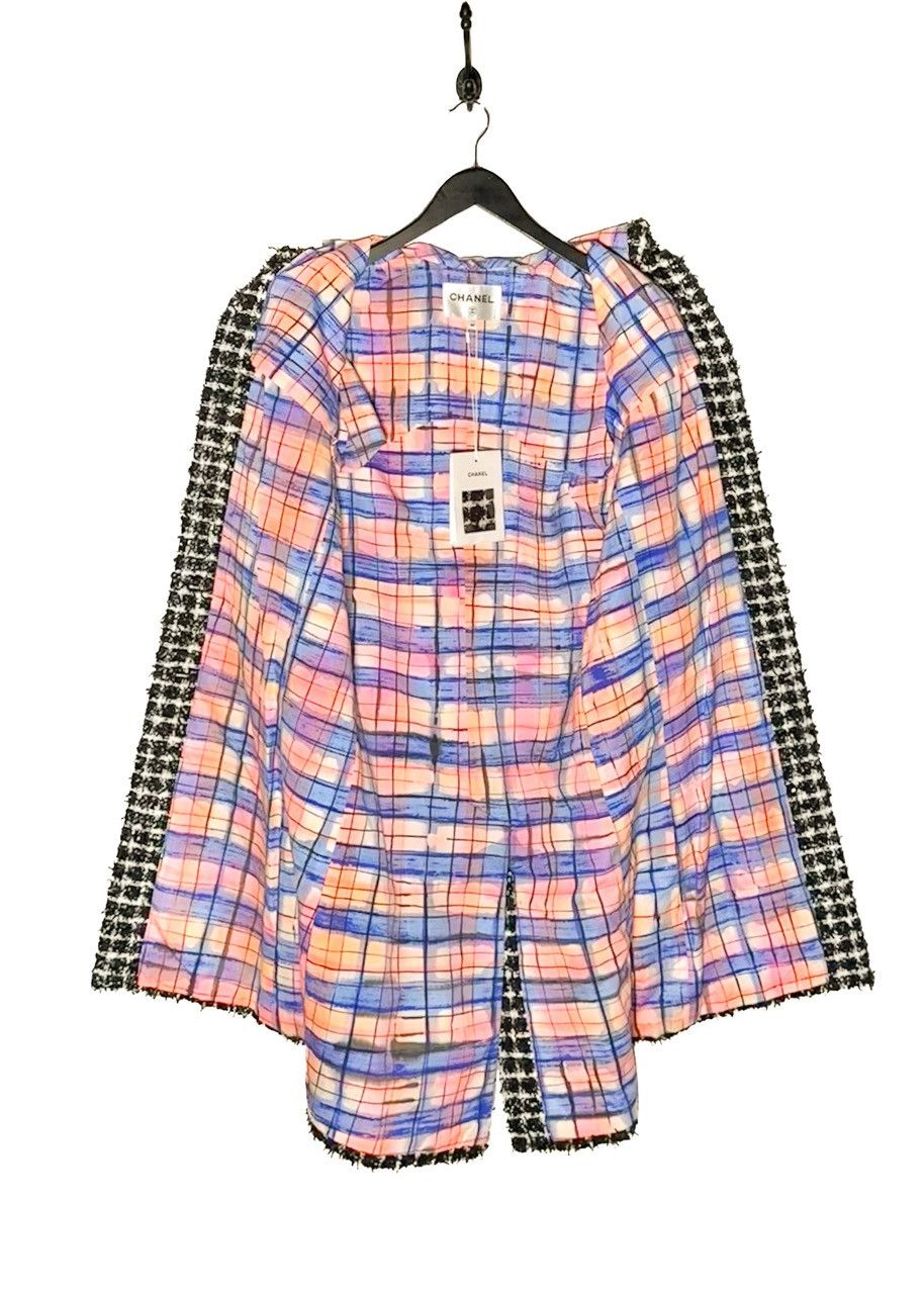Chanel Chanel SS20 Runway Black White Tweed Pink Accent Coat Size M / US 6-8 / IT 42-44 - 6 Thumbnail