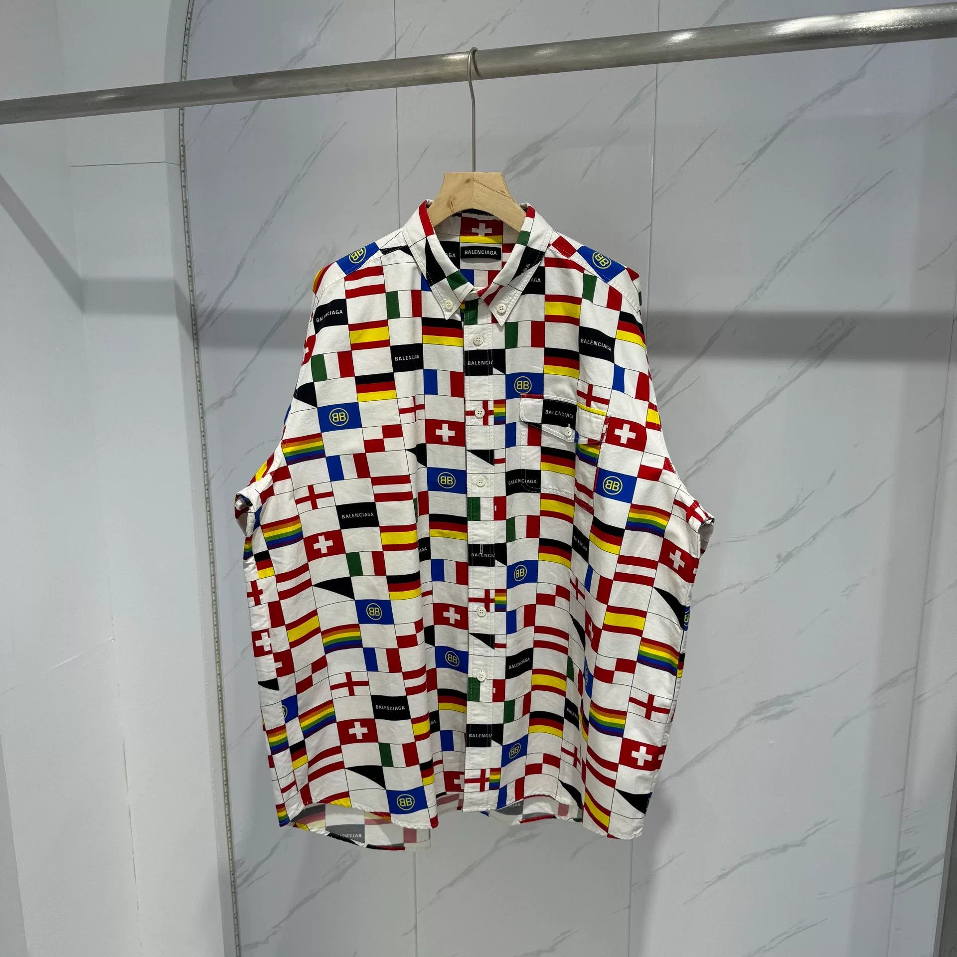 Balenciaga Balenciaga Flag Print Short Sleeve Shirt Size US M / EU 48-50 / 2 - 1 Thumbnail