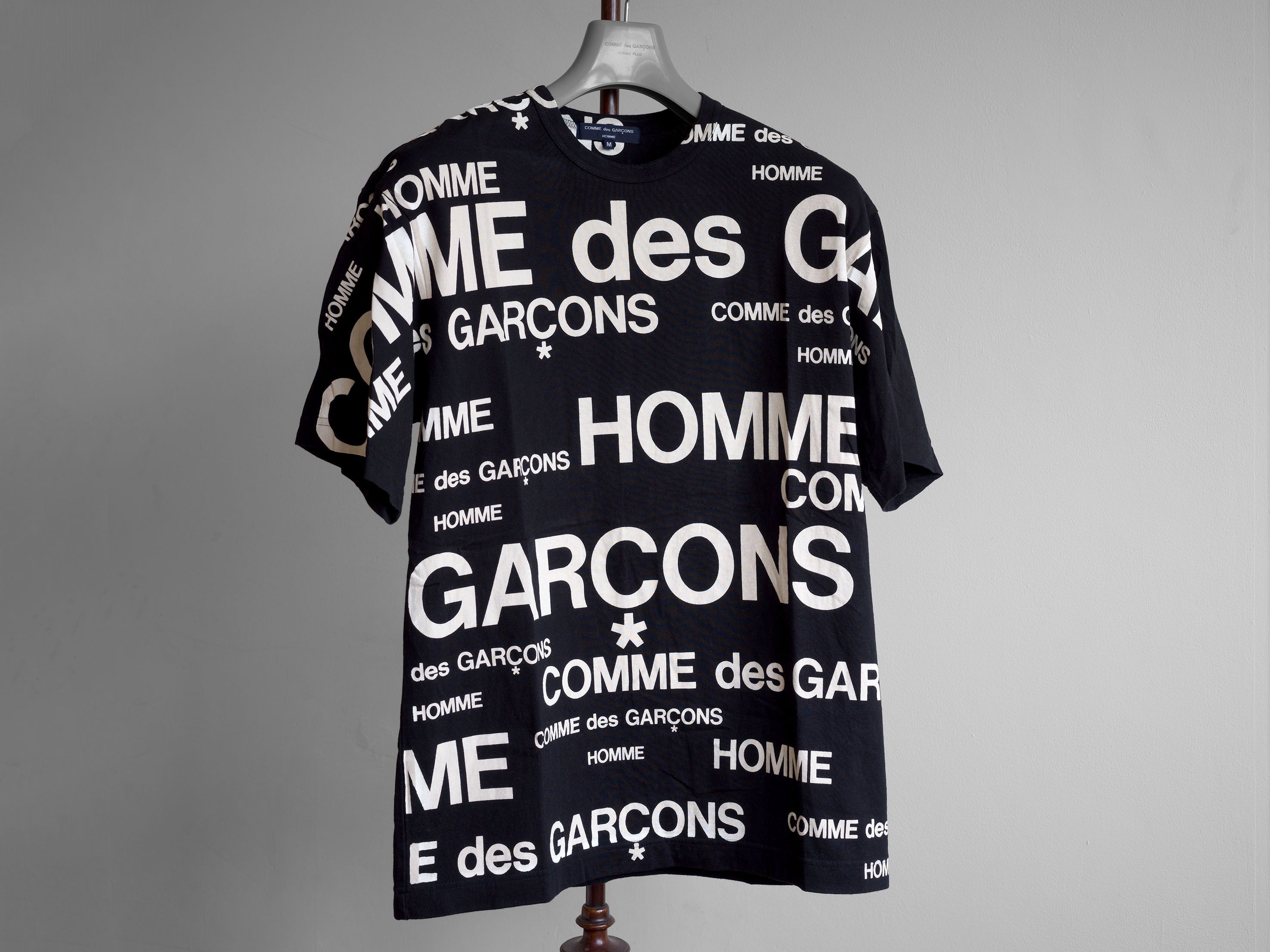 Comme des Garcons Homme SS2007 COMME des GARÇONS HOMME LOGO PRINTS T-SHIRT Size US M / EU 48-50 / 2 - 2 Thumbnail