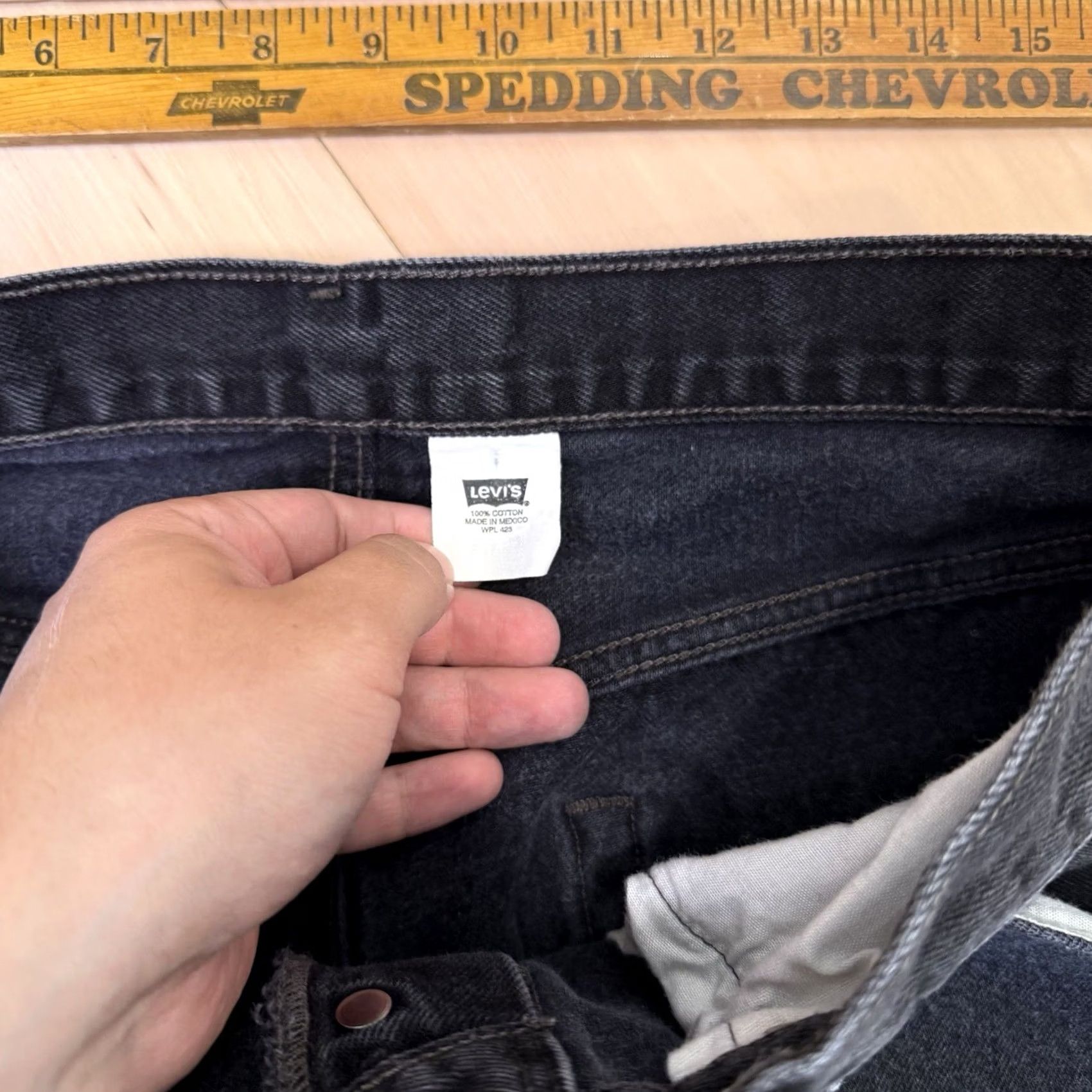 Levi's VINTAGE Levi's 501 Jeans 32 Black 90s Straight Leg Denim Minimalist 32x32 Mens Jeans 90s Vintage Levi's 501 Series Black Denim Straight Size US 30 / EU 46 - 5 Thumbnail