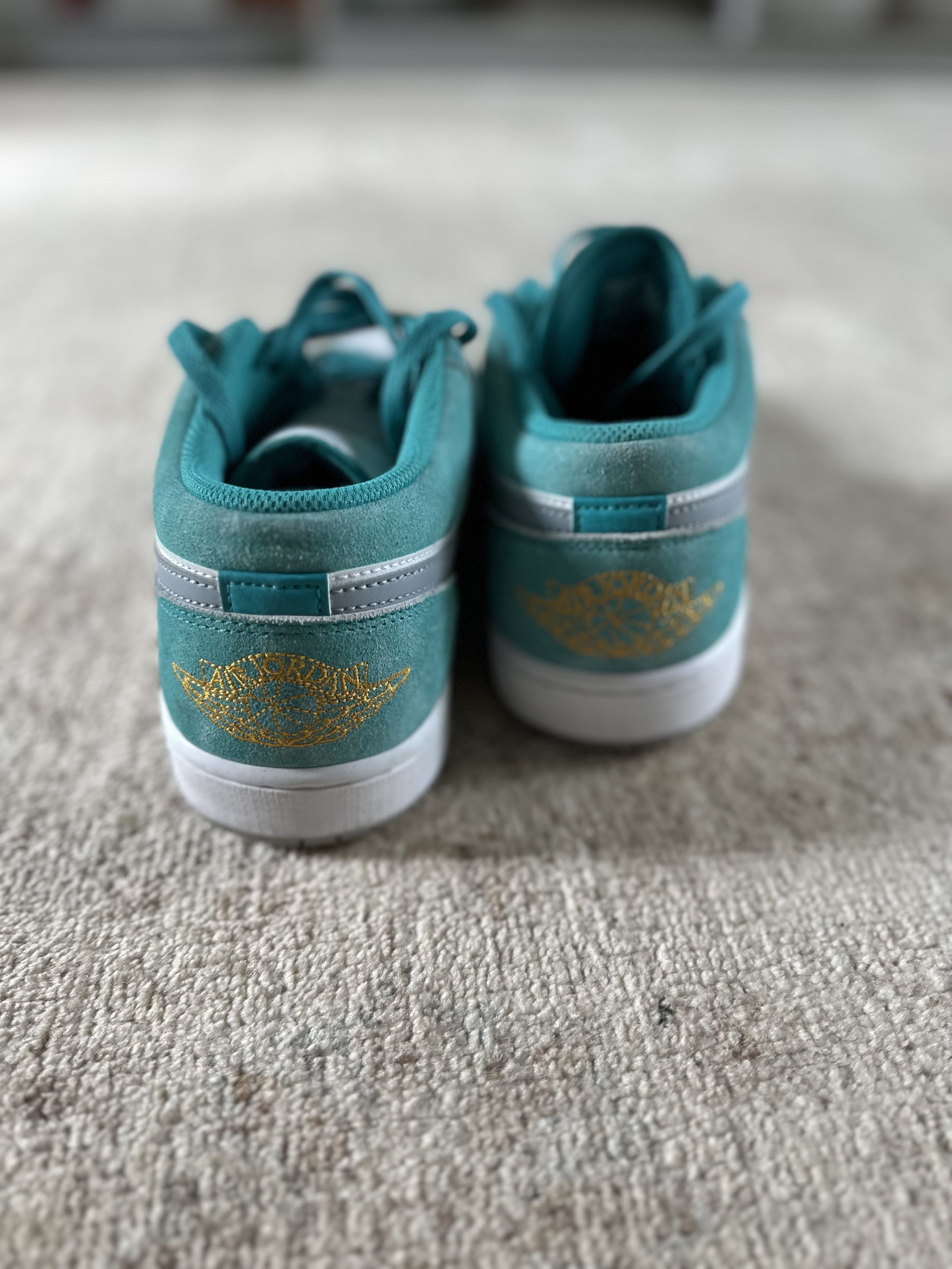 Nike Air Jordan 1 Low 'New Emerald' Size US 10 / EU 43 - 3 Thumbnail
