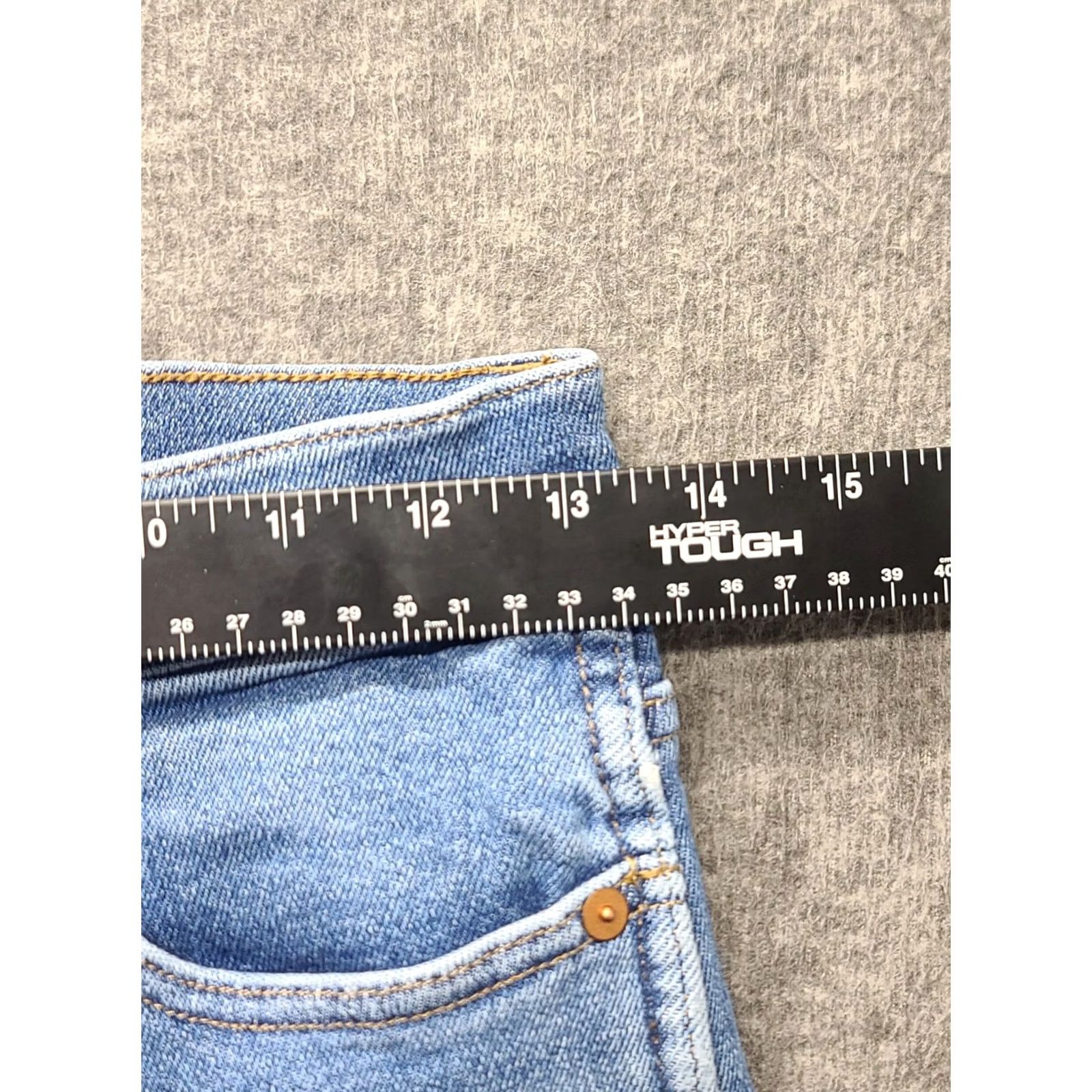 Madewell Madewell Jeans Women’s Size 24x26 Mid Rise Stovepipe Distressed Stretch Denim 5-Pocket City Preppy Buttons Zipper Womens Size 42" / US 20 - 6 Thumbnail