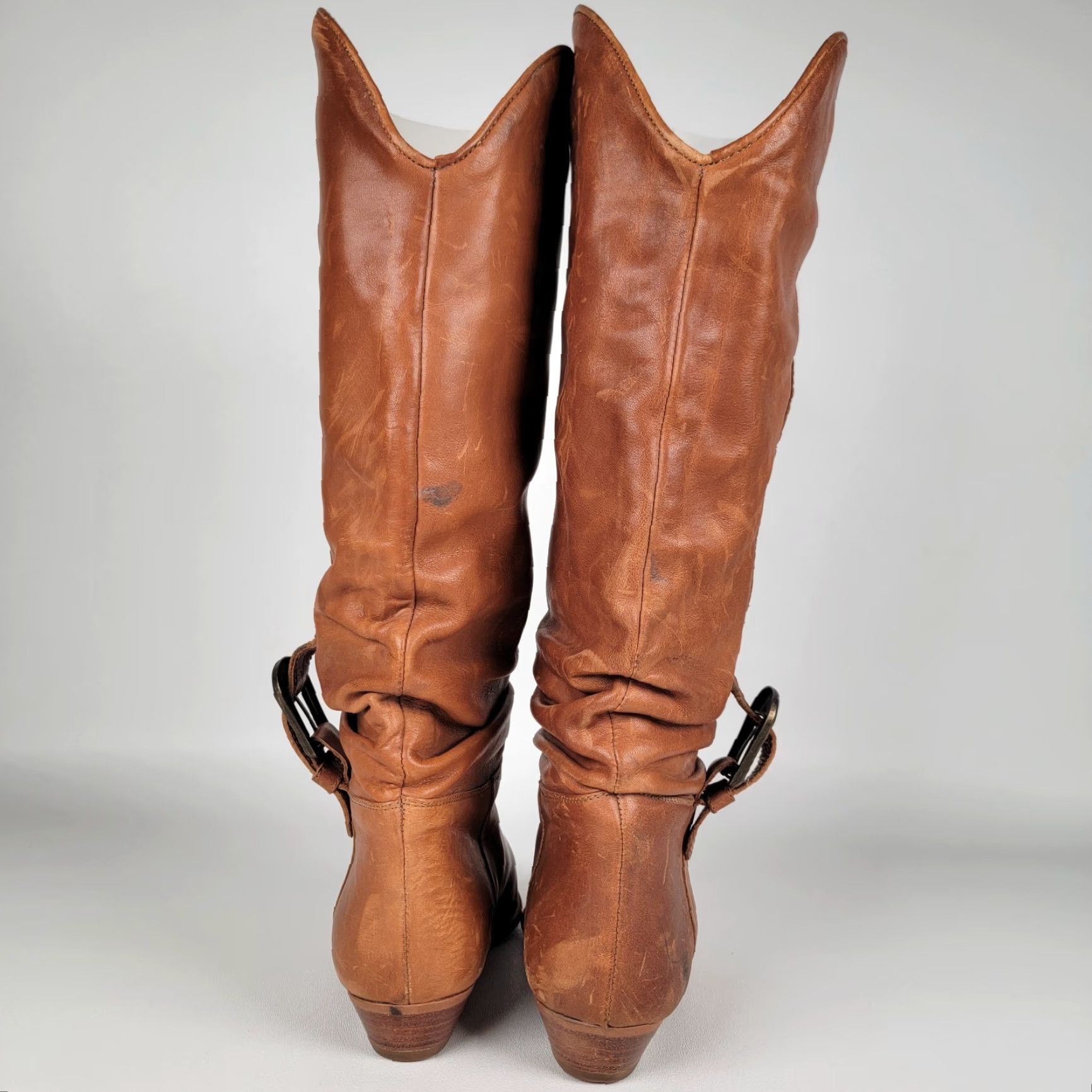 Vintage VINTAGE Wild World Boots Leather Brown Mid-Calf Women 36/6 Casual Party/Cocktail Almond Toe Studded Pull On Flat Heel Riding Boot Italy Womens Size US 6 / IT 36 - 7 Thumbnail