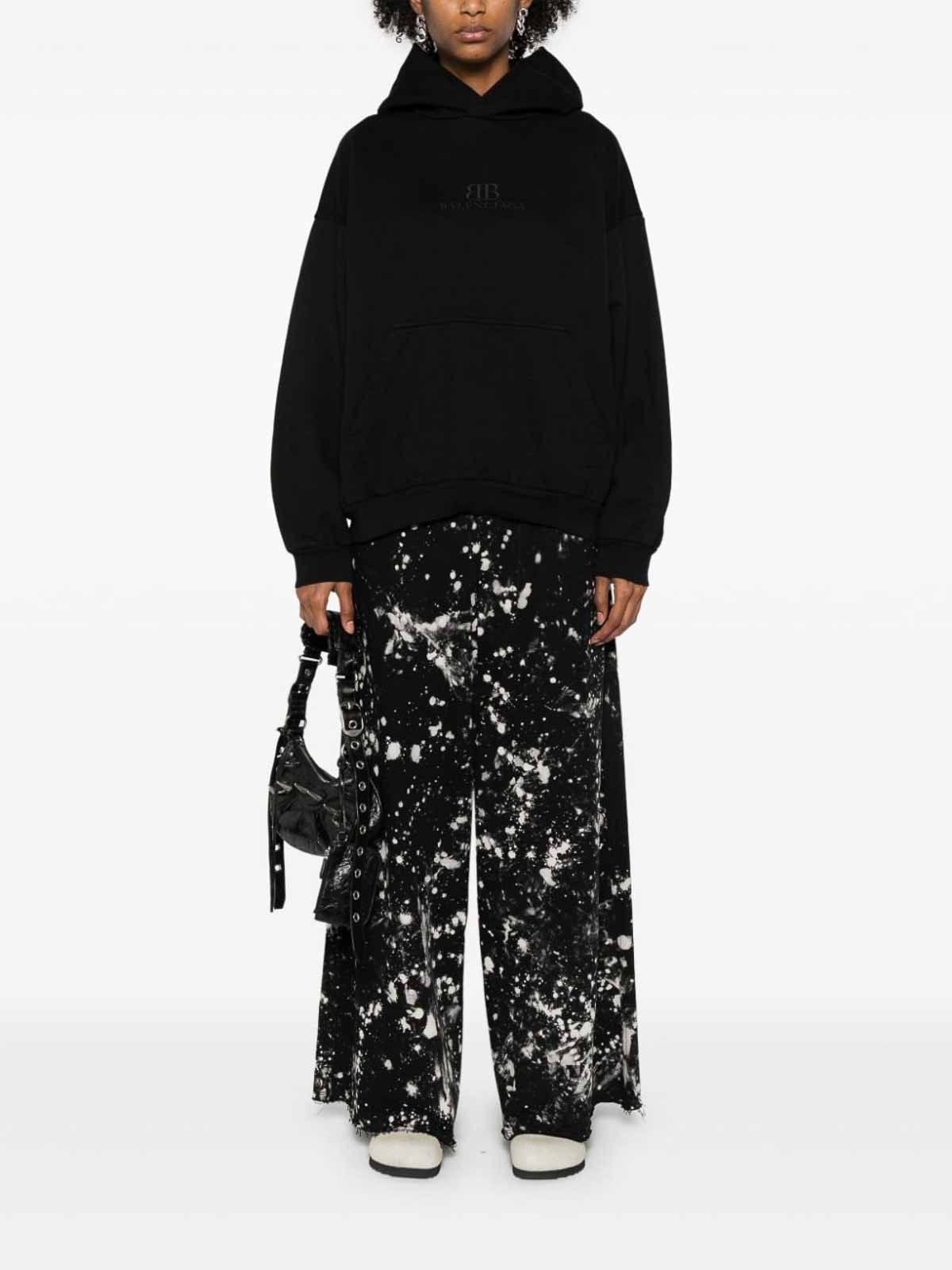 Balenciaga o1srvl11e0526 555 / BB Classic Hoodie Medium Fit in Black Size L / US 10 / IT 46 - 2 Thumbnail