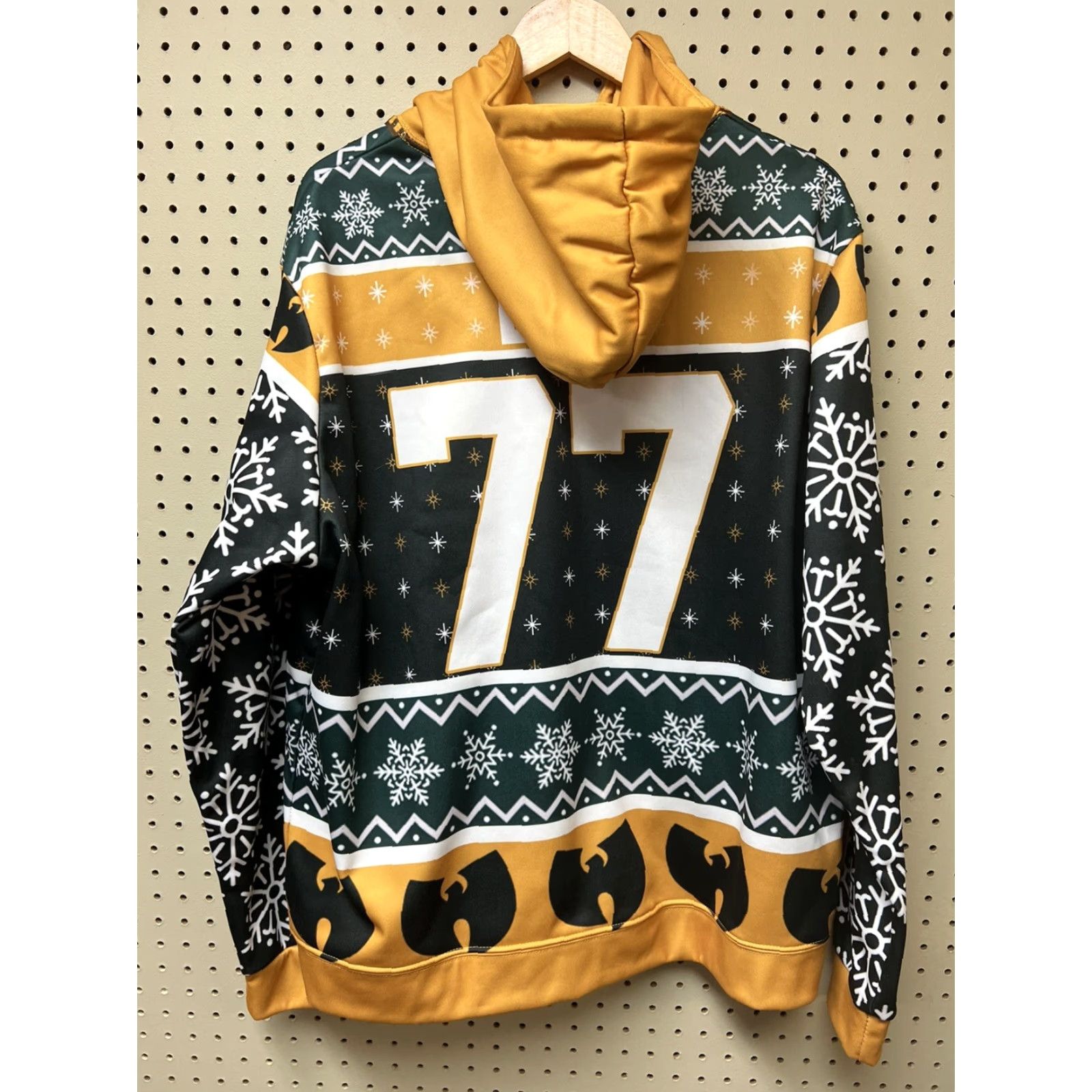 Vintage Wu-tang Zootop Bear Hoodie Mens XL Green Gold Christmas Xmas Sweatshirt Size US XL / EU 56 / 4 - 2 Thumbnail