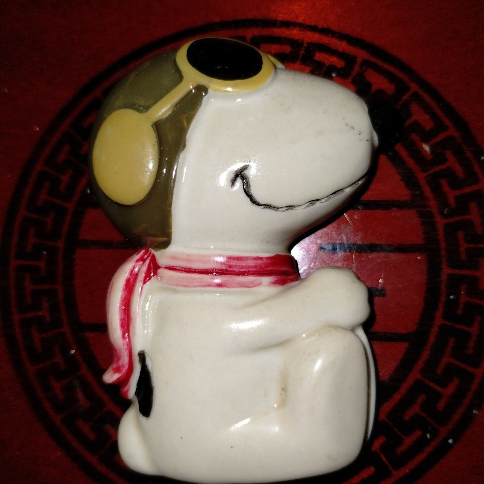 Vintage Rare vintage 1965 Snoopy the Red Baron magnet Size ONE SIZE - 1 Preview
