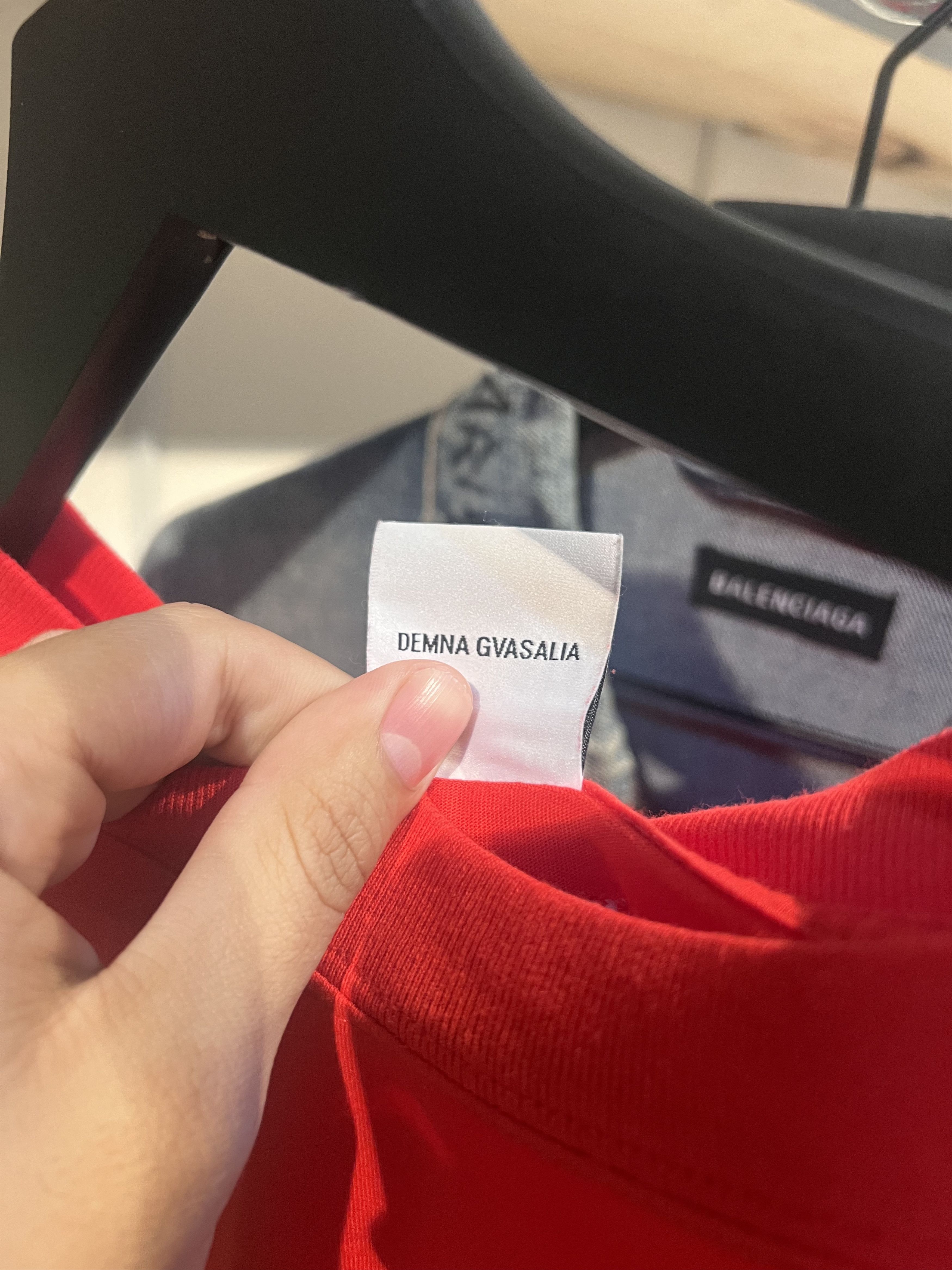 Vetements Vetements coke shirt Size US XL / EU 56 / 4 - 3 Thumbnail