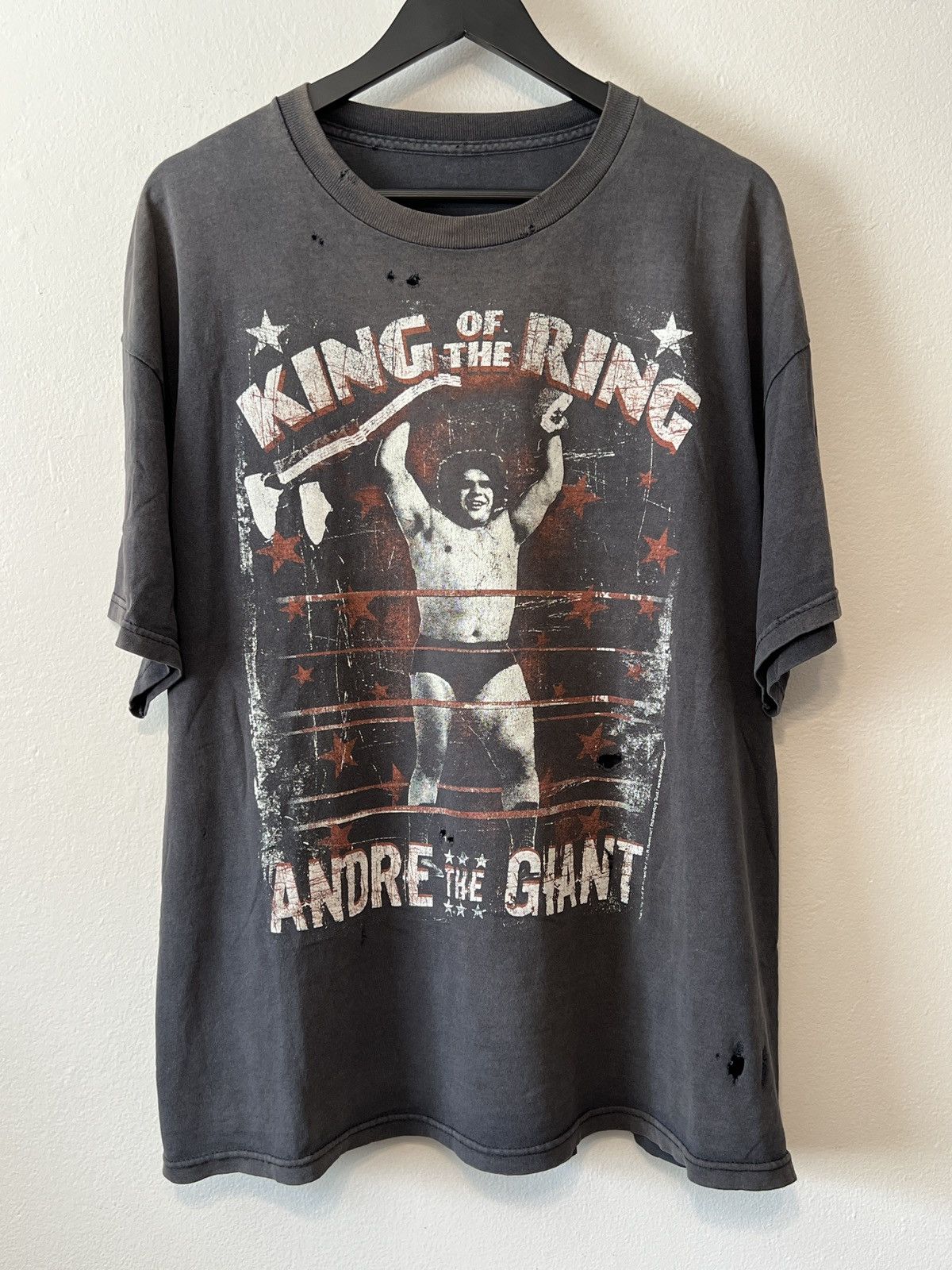 Vintage Vintage Andre The Giant King Of The Ring Tee Sun Faded Size US XL / EU 56 / 4 - 1 Thumbnail