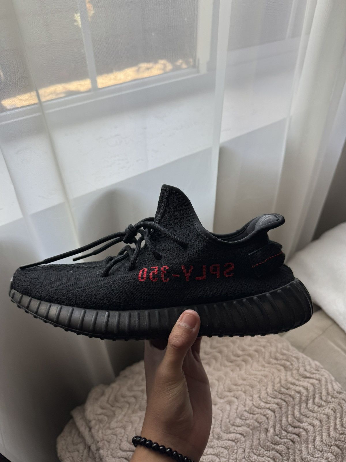 Yeezy Yeezy bred 350 v2 Size US 9.5 / EU 42-43 - 3 Thumbnail