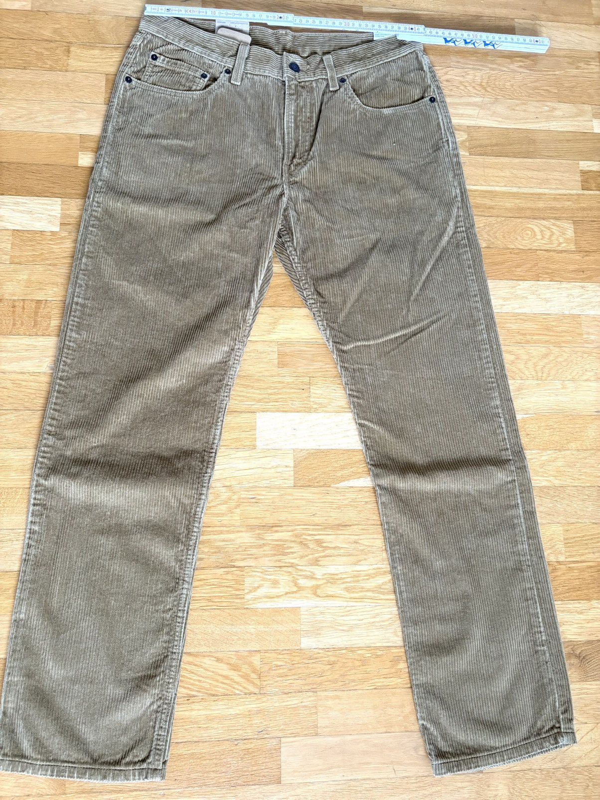 Levi's Unworn Levis 512 corduroy men pant - size 31 / 30 - beige Size US 31 - 2 Thumbnail