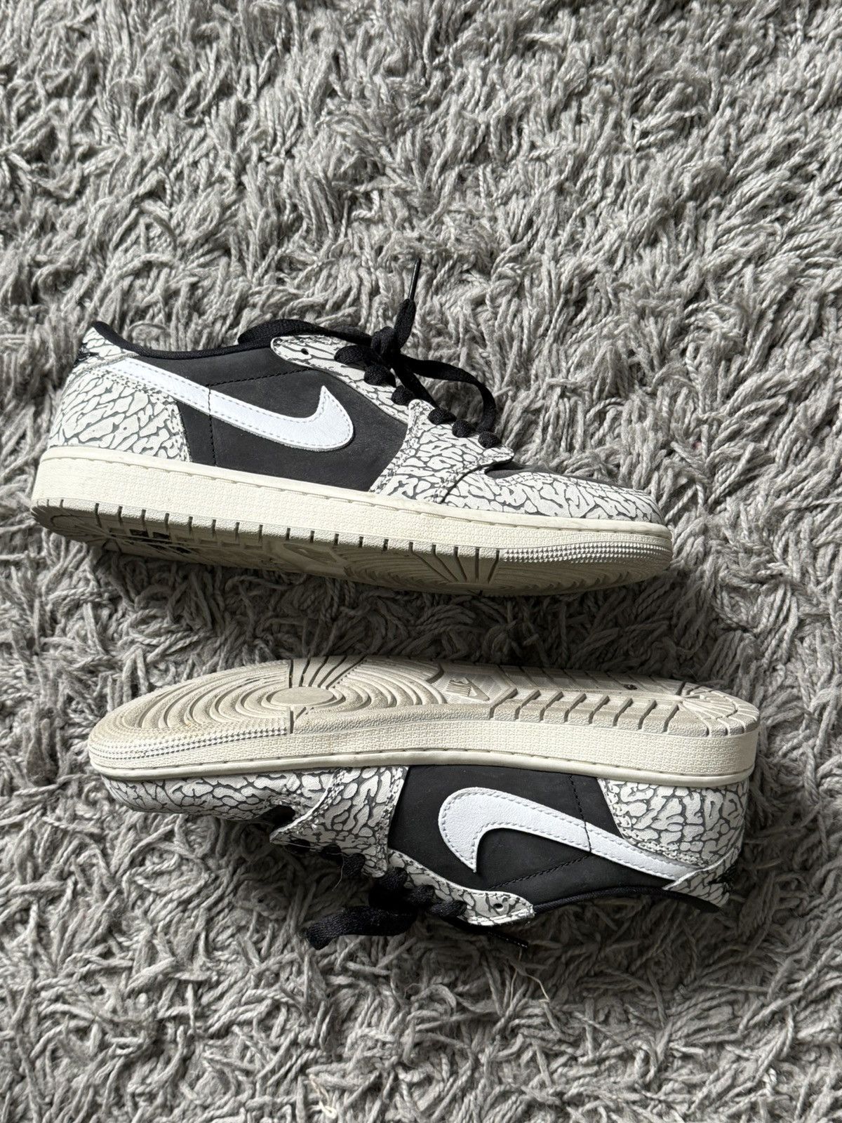 Jordan Brand Nike Air Jordan 1 Low Cracked Cement | Size 8 Size US 8 / EU 41 - 3 Thumbnail