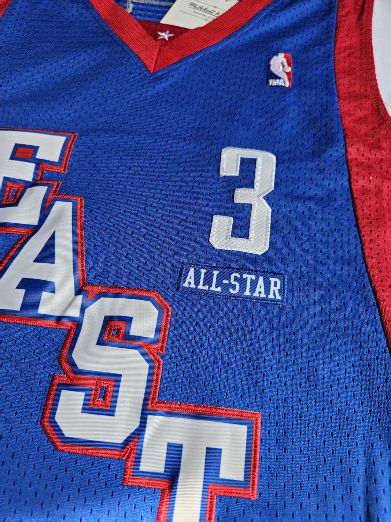 NBA 2004 NBA All Star #3 Allen Iverson Jersey Size US XL / EU 56 / 4 - 3 Thumbnail