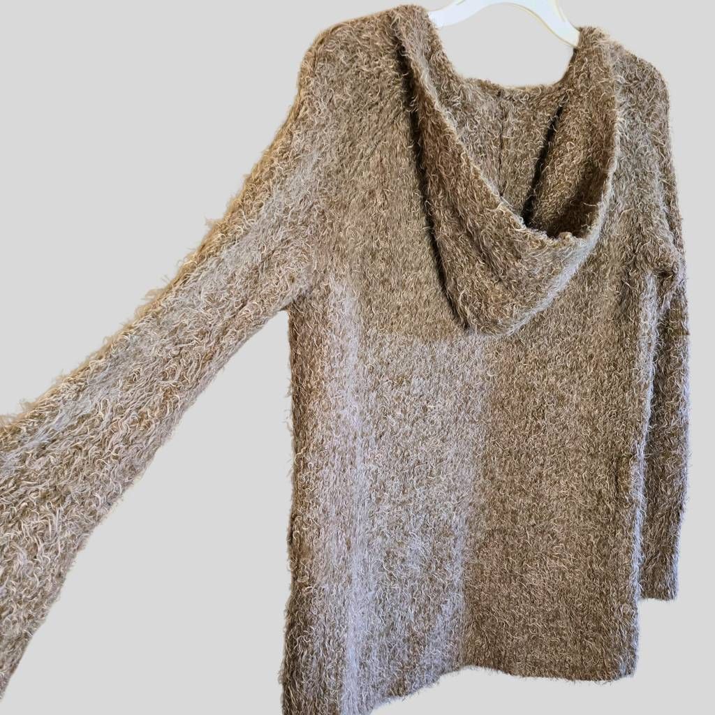 Anthropologie Anthropologie Sleeping on Snow Tan Fuzzy Hooded Cardigan Size S / US 4 / IT 40 - 15 Thumbnail