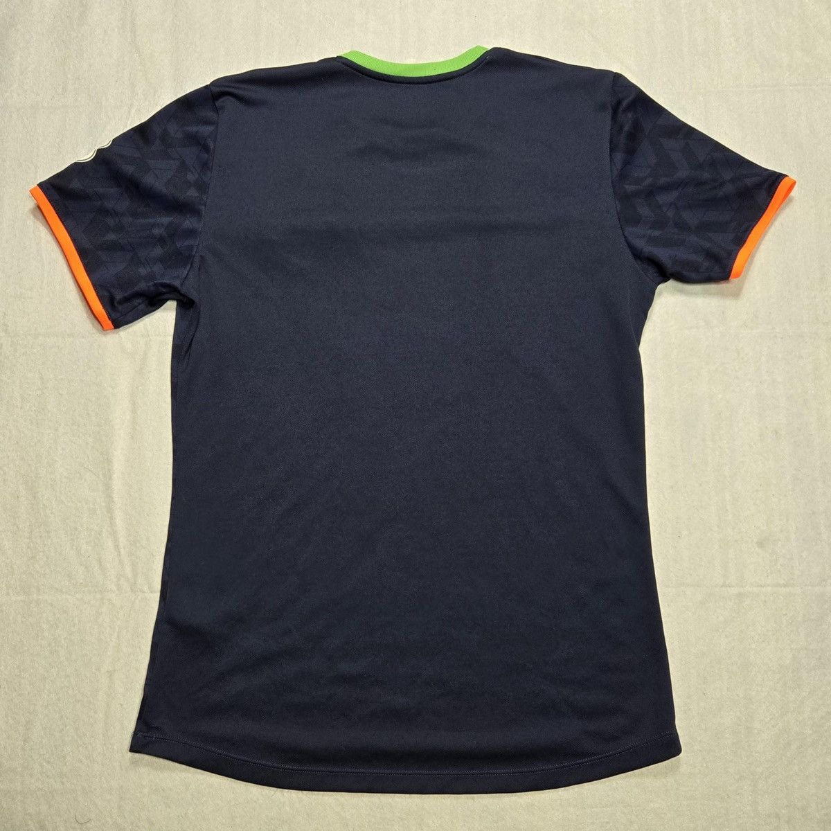 Umbro blue Umbro Ireland soccer Jersey Size US M / EU 48-50 / 2 - 5 Thumbnail