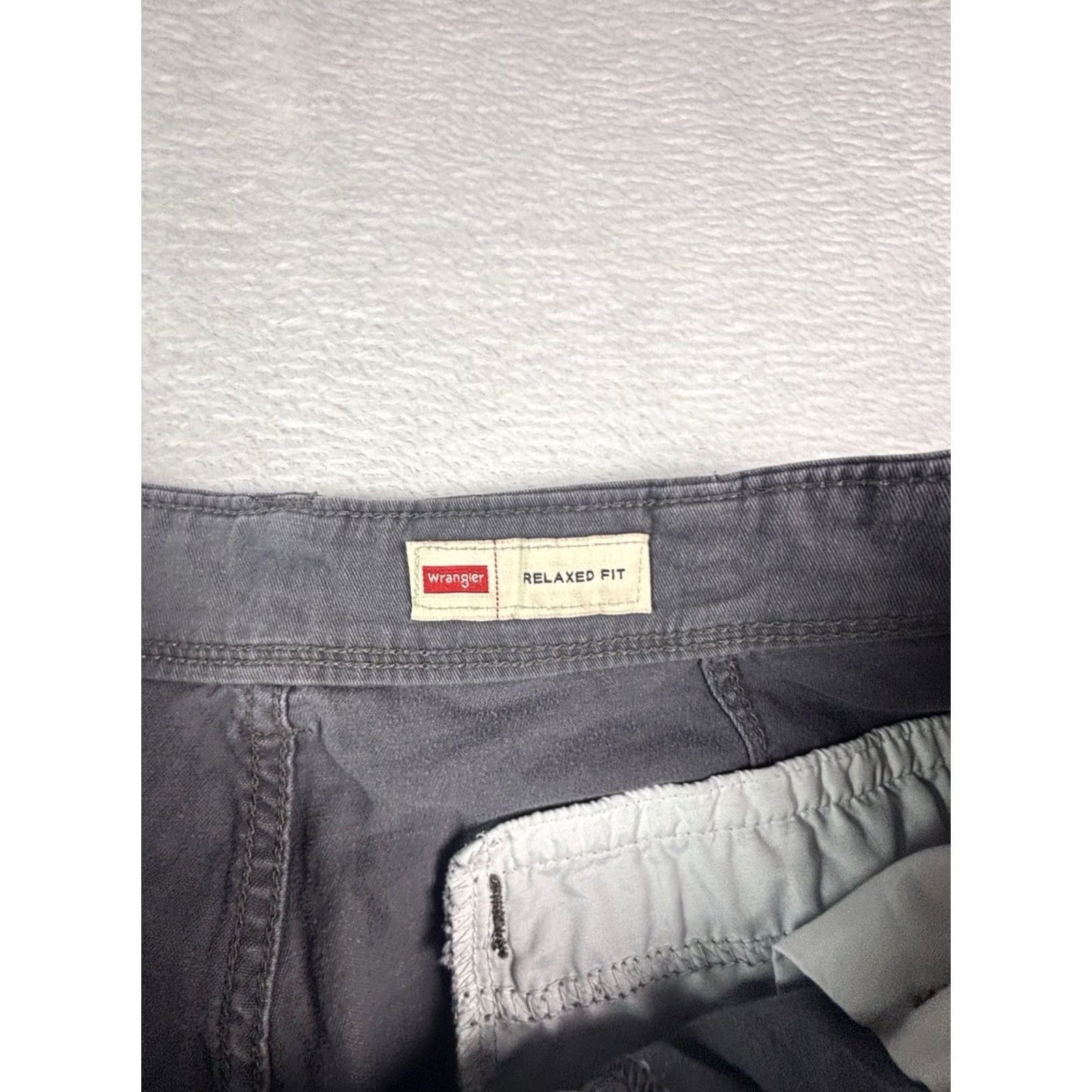 Wrangler VINTAGE Wrangler Cargo Pants 34x32 Gray Authentics Men Cargo Pants Relaxed Fit Mens Pants Gray 90s? Size US 34 / EU 50 - 6 Thumbnail