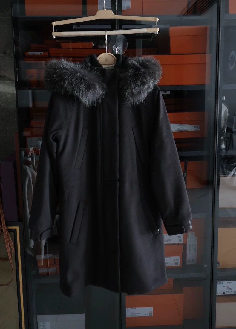 Loro Piana LORO PIANA Medium and long length cashmere coat Size S / US 4 / IT 40 - 1 Thumbnail
