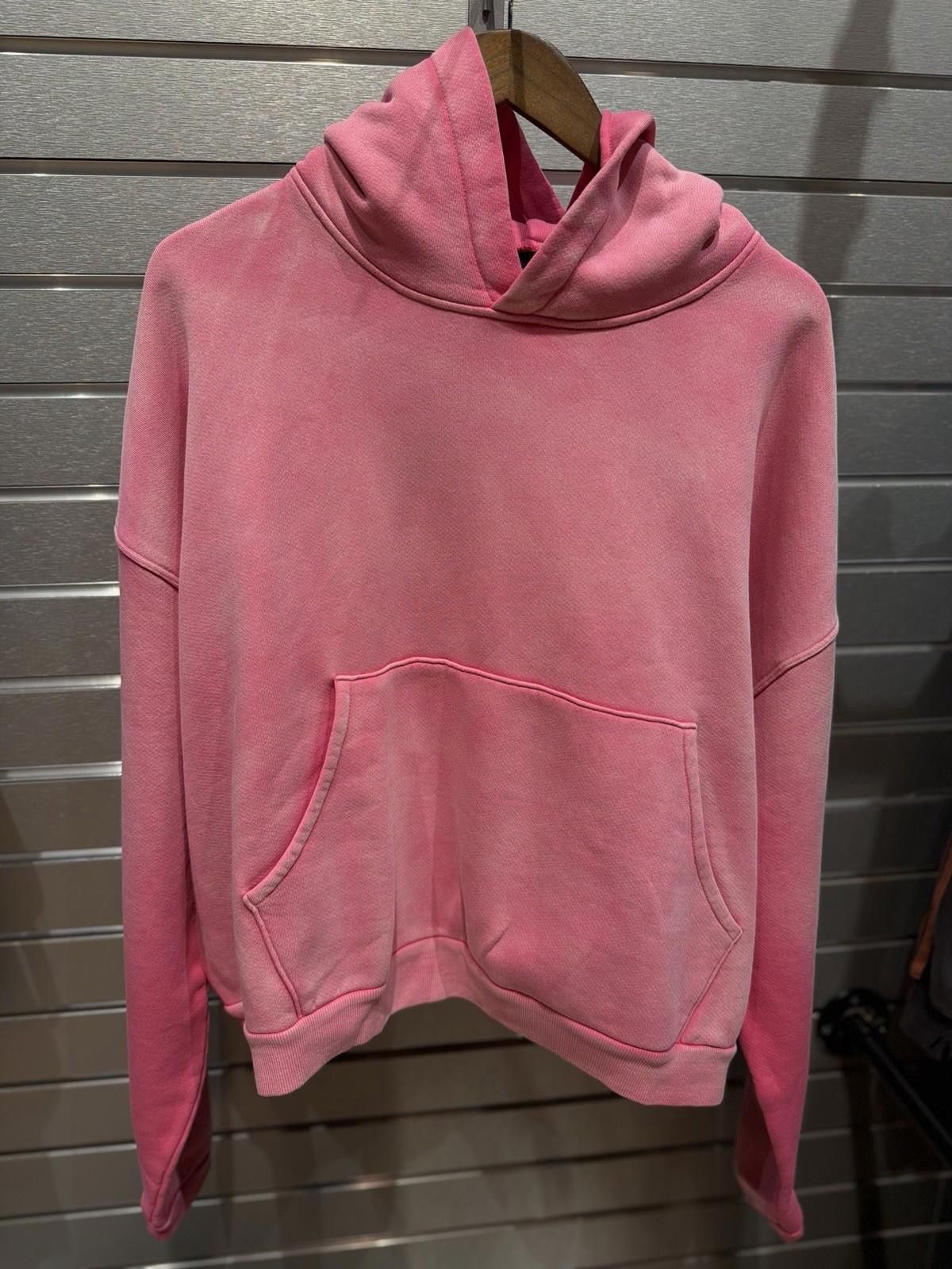 Other GV Gallery/Raspberry Hills Faded Fuchsia Pink Hoodie (Medium Size M / US 6-8 / IT 42-44 - 1 Thumbnail