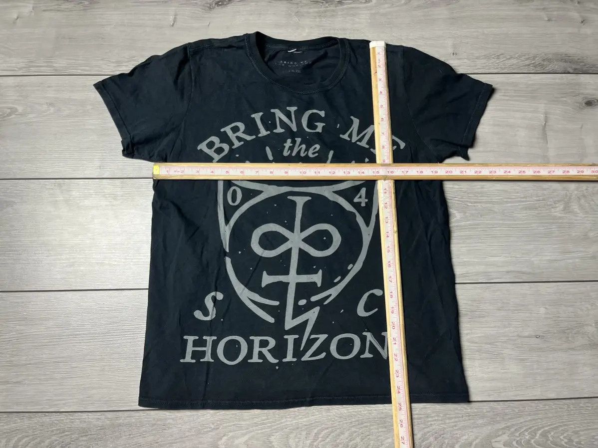 Band Tees Bring me the horizon Tshirt rock band size Medium Size US M / EU 48-50 / 2 - 5 Thumbnail