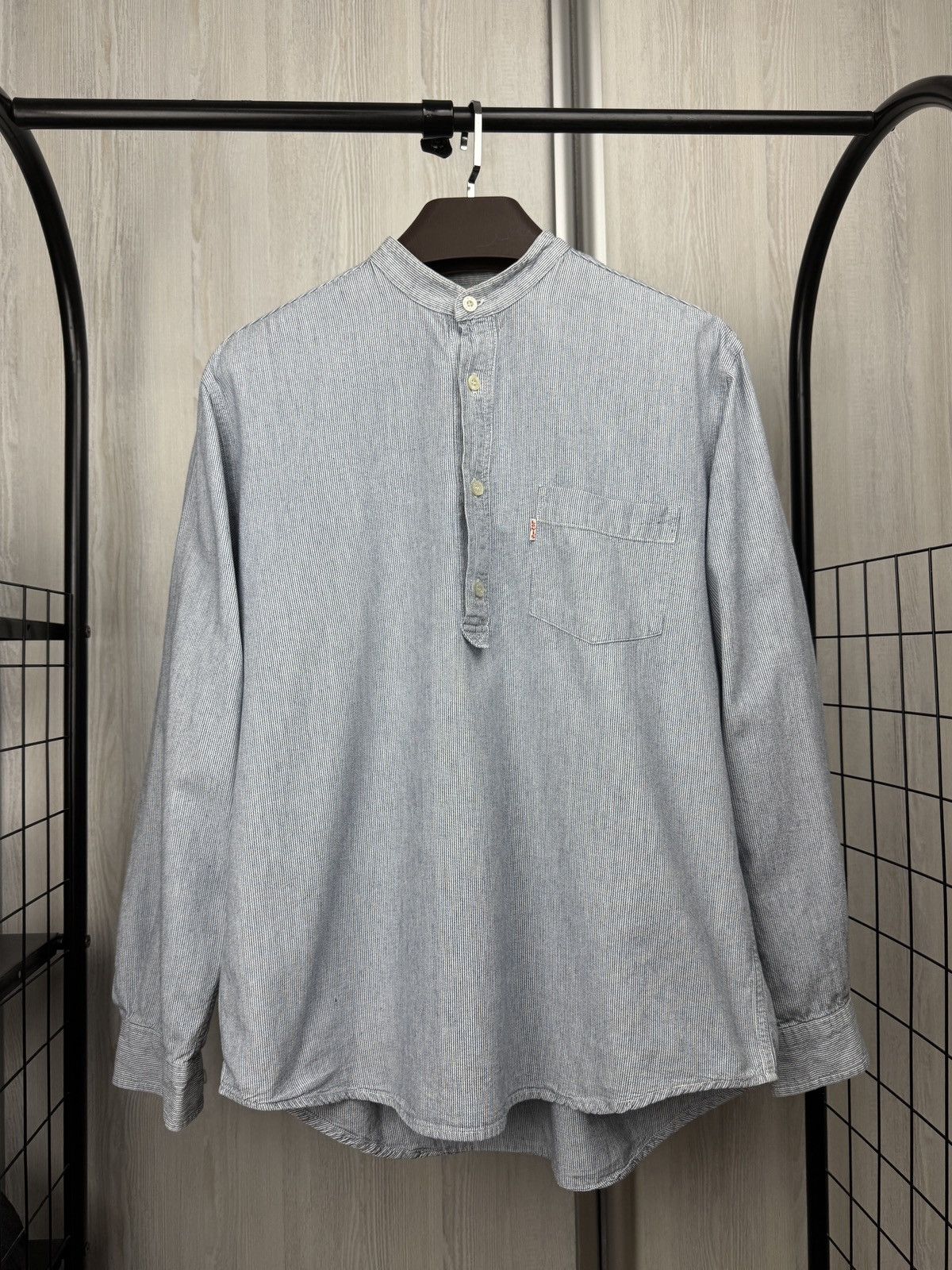 Levi's Levi’s vintage 90s collarless blue striped half button shirt Size US M / EU 48-50 / 2 - 1 Thumbnail