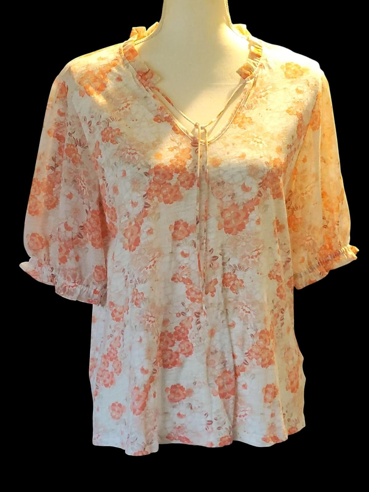 Lucky Brand The Lucky Brand Floral Blouse with Ruffled Sleeves Size M / US 6-8 / IT 42-44 - 1 Thumbnail