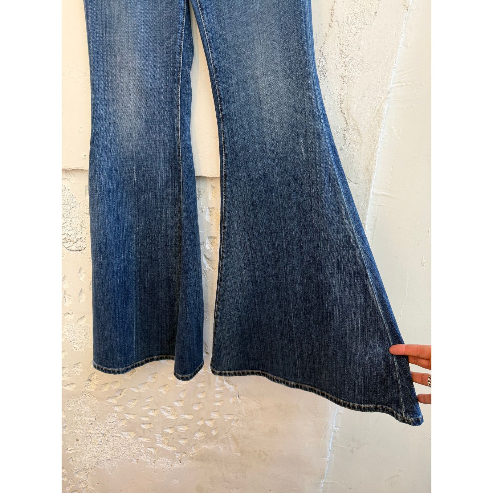 Cout de la Liberte Cout De La Liberte Heidi Super High Rise Supper Bell Jeans Size 28" / US 6 / IT 42 - 3 Thumbnail