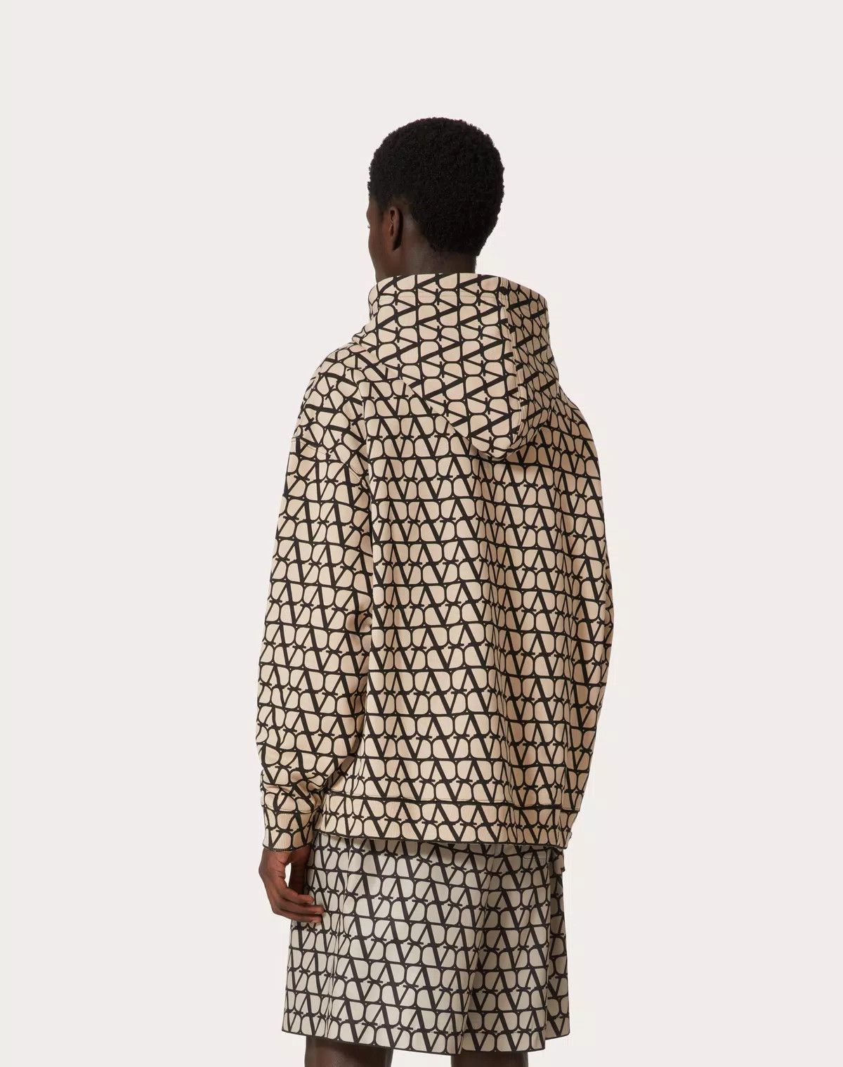 Valentino oc11z0725 Cotton Hooded Sweatshirt in Beige/Black Size US M / EU 48-50 / 2 - 5 Thumbnail