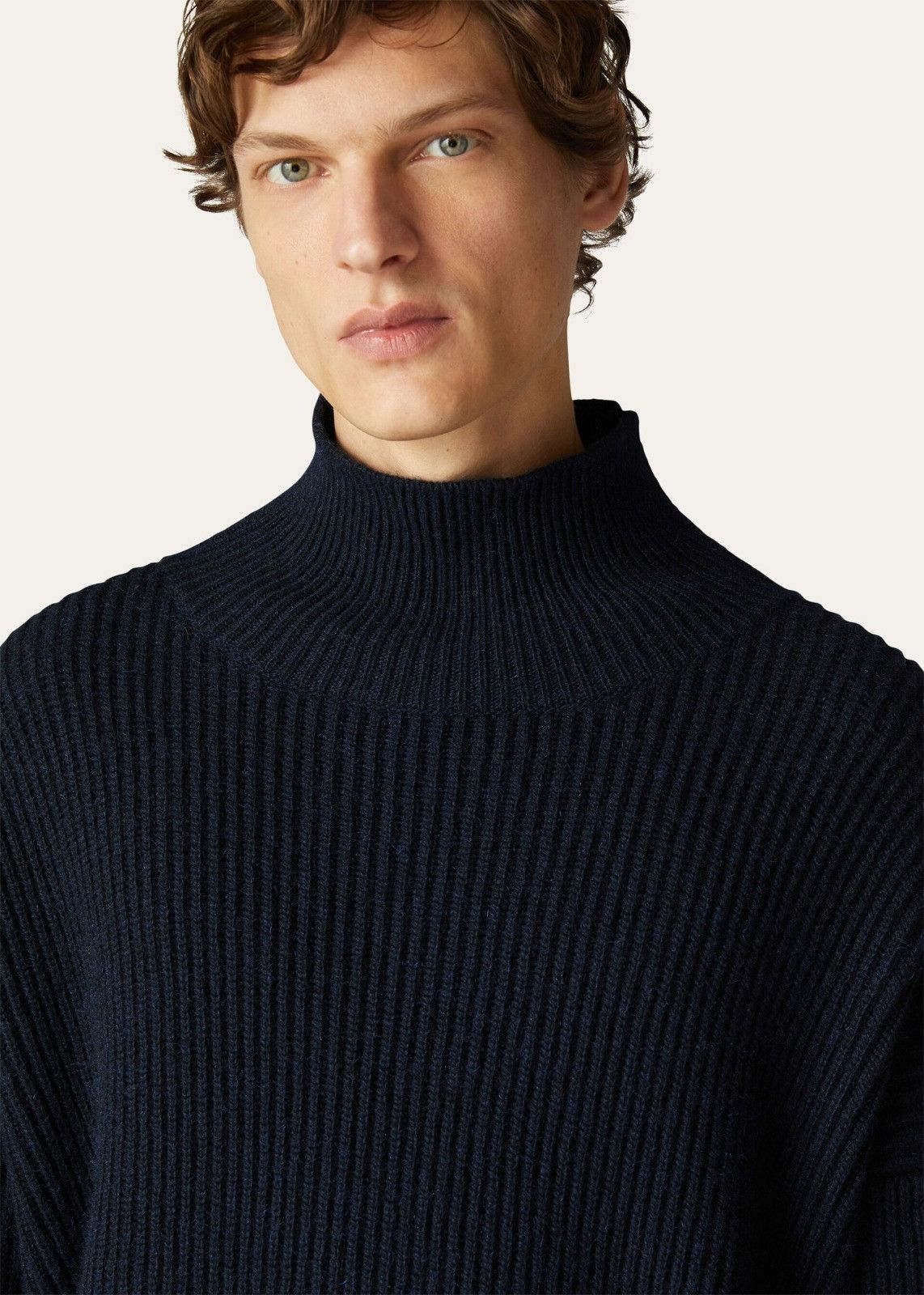 Loro Piana o1srvl11e1224 Dolcevita Torrens Turtleneck Sweater Size US XL / EU 56 / 4 - 2 Thumbnail