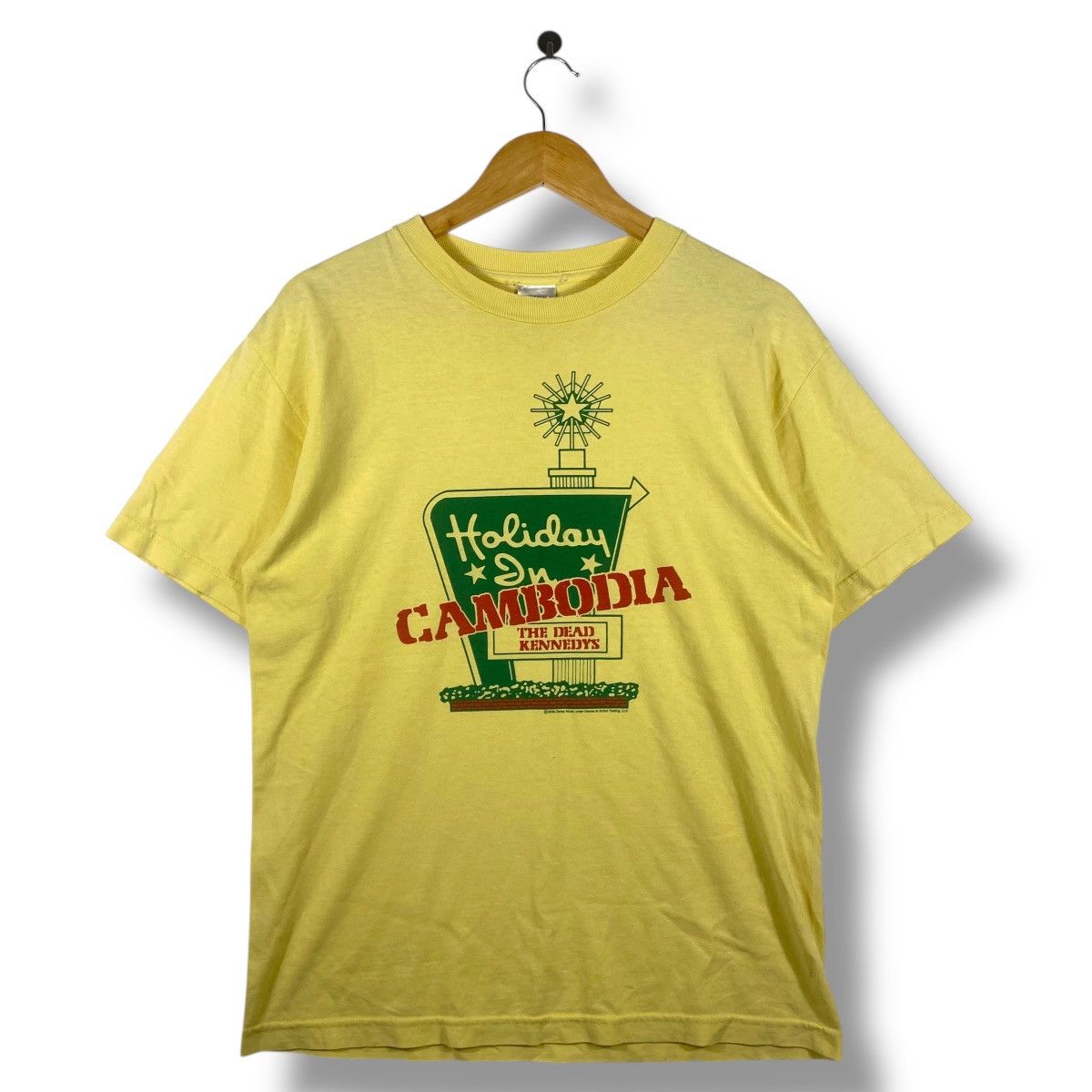 Band Tees Vintage 00's THE DEAD KENNEDYS Holiday In Cambodia Tee Shirt Size US M / EU 48-50 / 2 - 1 Thumbnail