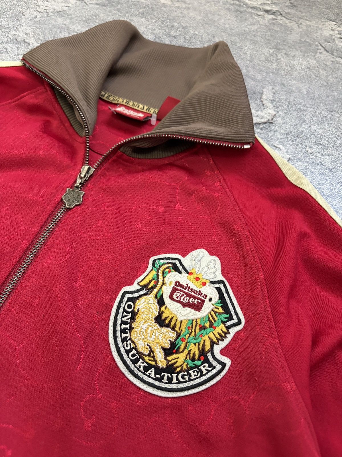 Onitsuka Tiger Vintage Onitsuka Tiger Track Jacket Red Patch Logo M/L Size US M / EU 48-50 / 2 - 7 Thumbnail