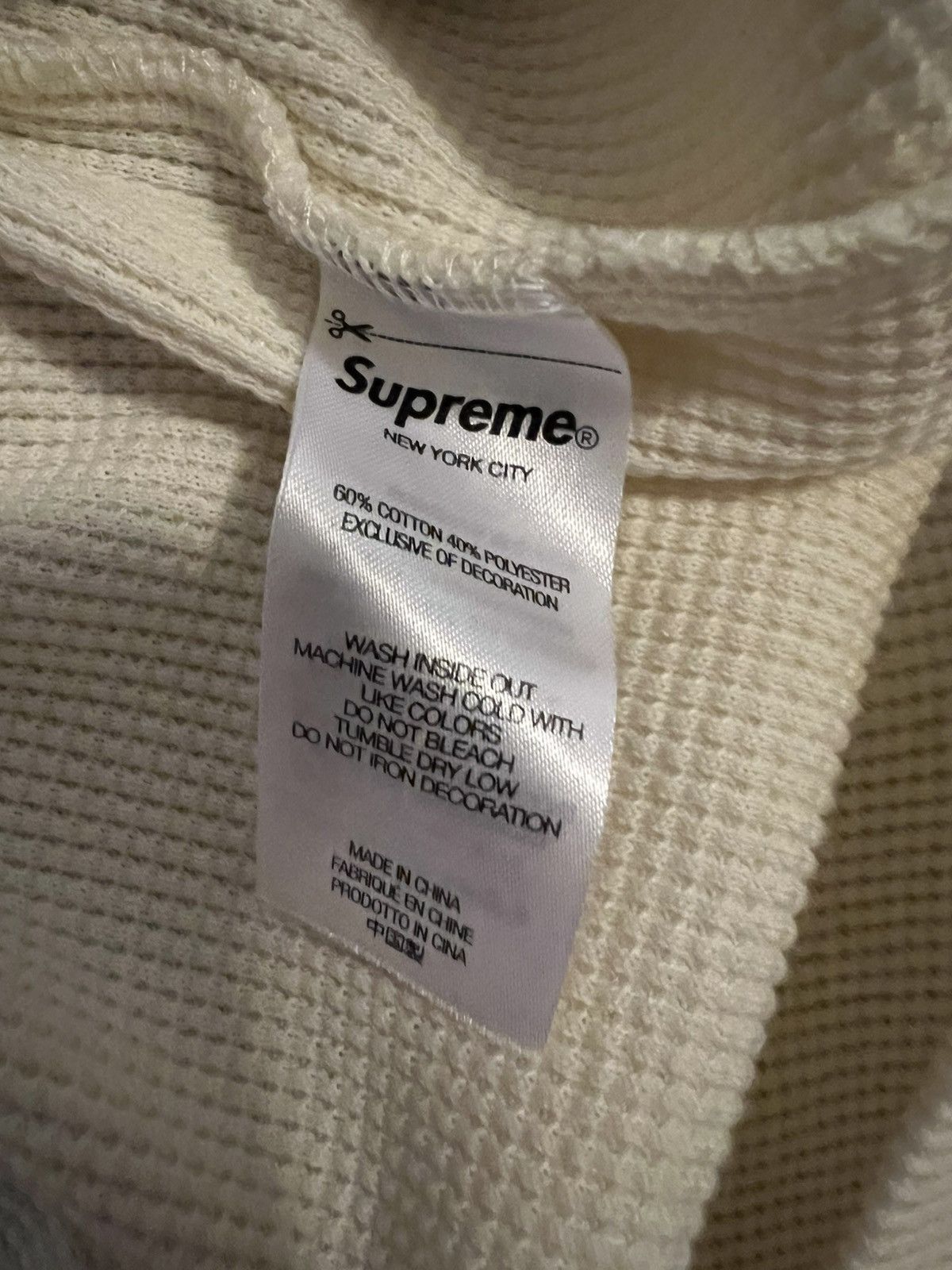 Dickies × Supreme Size Medium White Dickies x Supreme Thermal Size US M / EU 48-50 / 2 - 5 Thumbnail