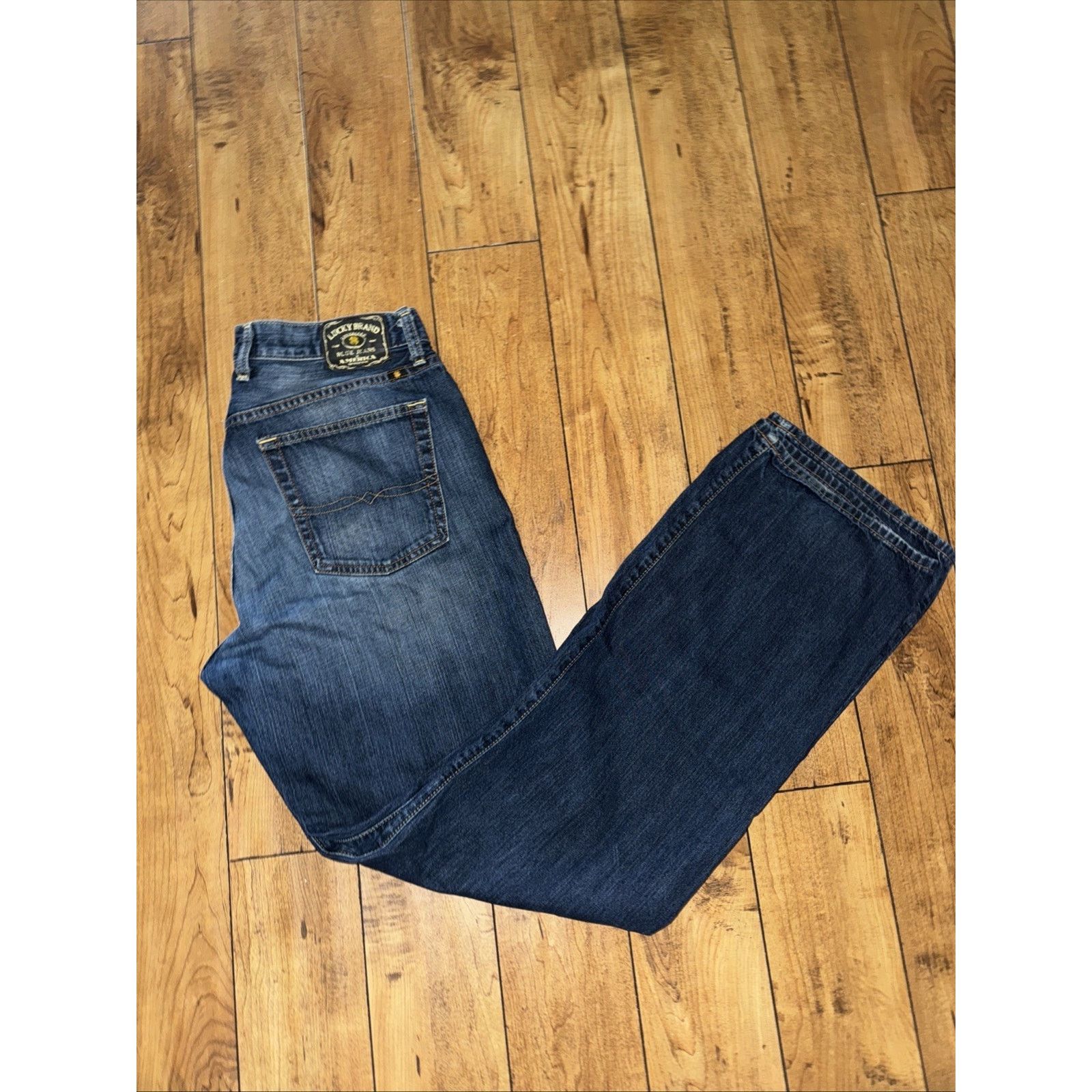 Lucky Brand Lucky Brand Blue Jeans 181 Jean 34x35 Measured Size US 34 / EU 50 - 1 Thumbnail