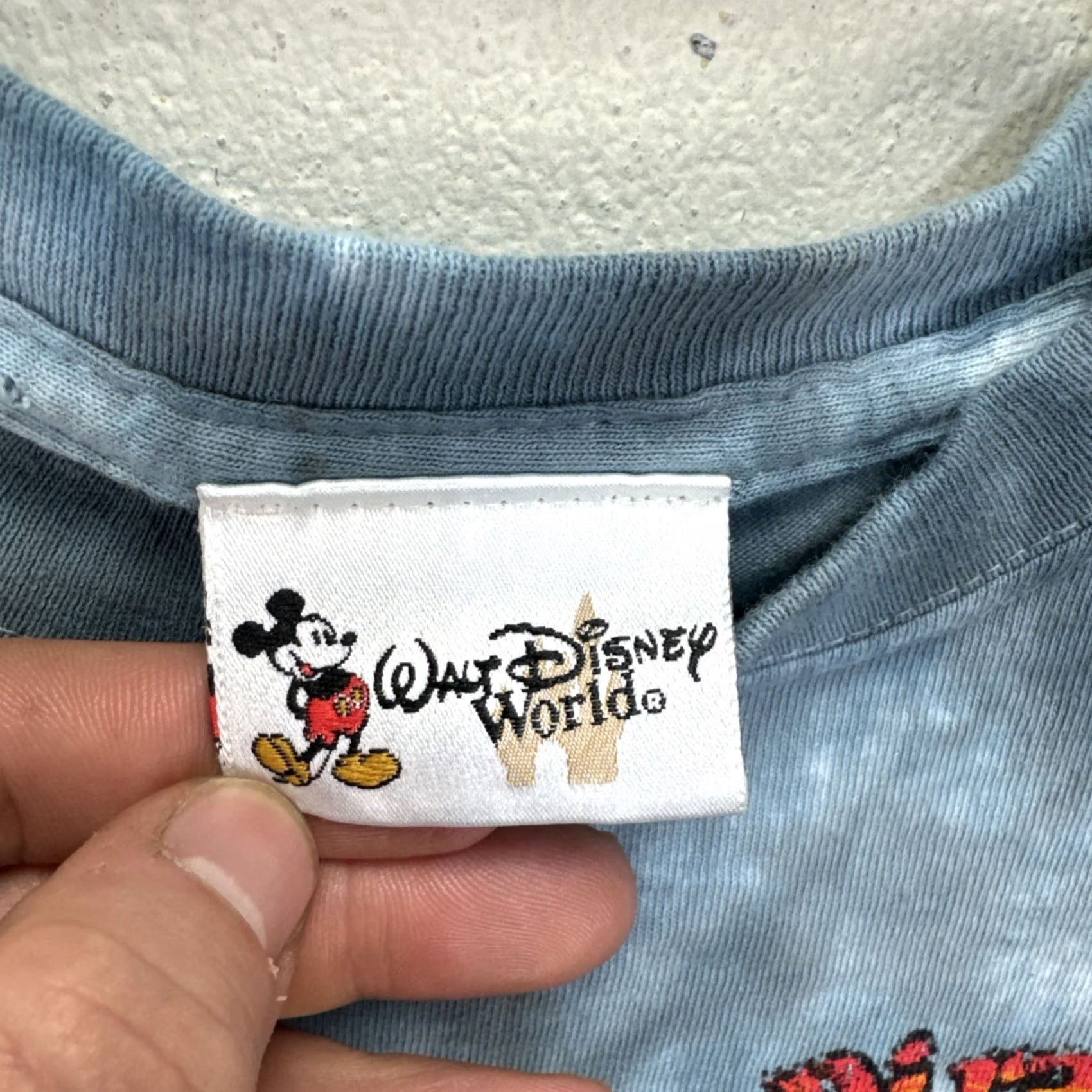 Liquid Blue VINTAGE Walt Disney Pirates of the Caribbean Tie Dye T Shirt Blue M Crew Neck Short Sleeve Jack Sparrow 90s Graphic Print Mens Size US M / EU 48-50 / 2 - 2 Thumbnail