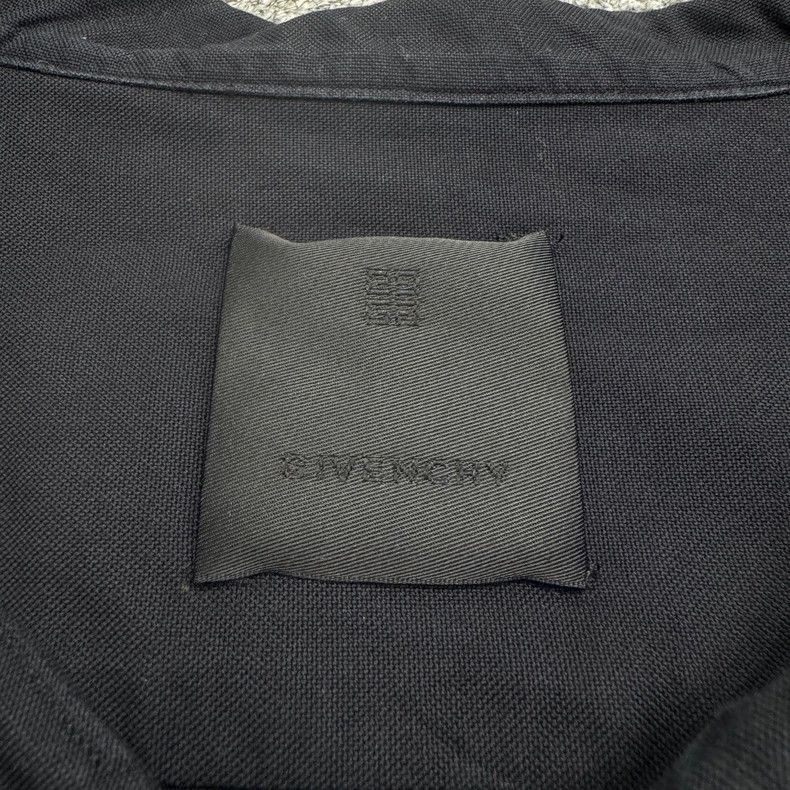 Givenchy Givenchy Size42 Button Collar Shirt Size US M / EU 48-50 / 2 - 2 Thumbnail