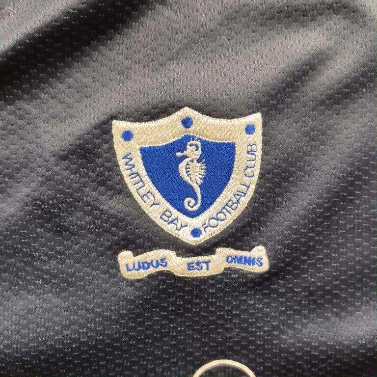 Other Whitley Bay 2002-03 Logitog away football jersey size L Size US L / EU 52-54 / 3 - 3 Thumbnail