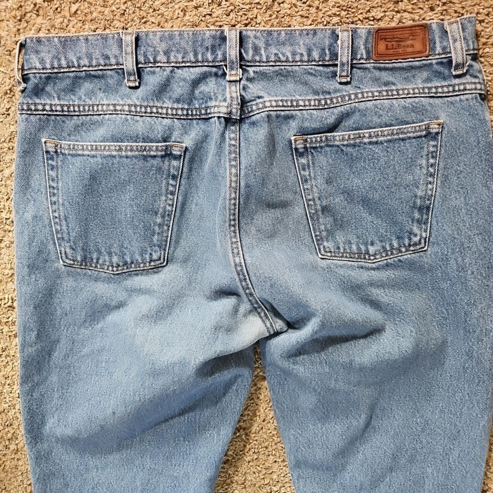 L.L. Bean L.L. Bean Standard Fit 38x32 Jeans Size US 38 / EU 54 - 4 Thumbnail