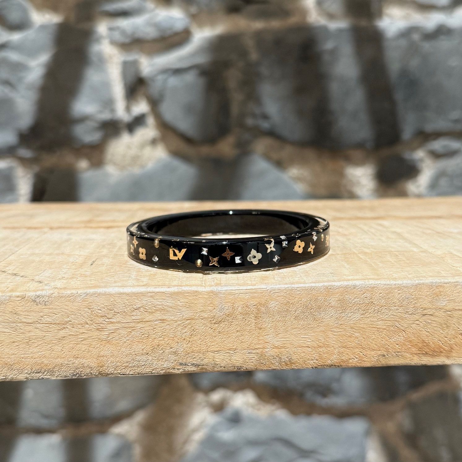 Louis Vuitton Louis Vuitton Black Inclusion Art Deco Bangle Bracelet Size ONE SIZE - 1 Thumbnail