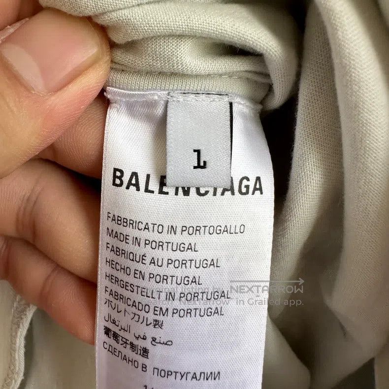 Balenciaga Balenciaga White Letter Print Short Sleeve Size US S / EU 44-46 / 1 - 4 Thumbnail