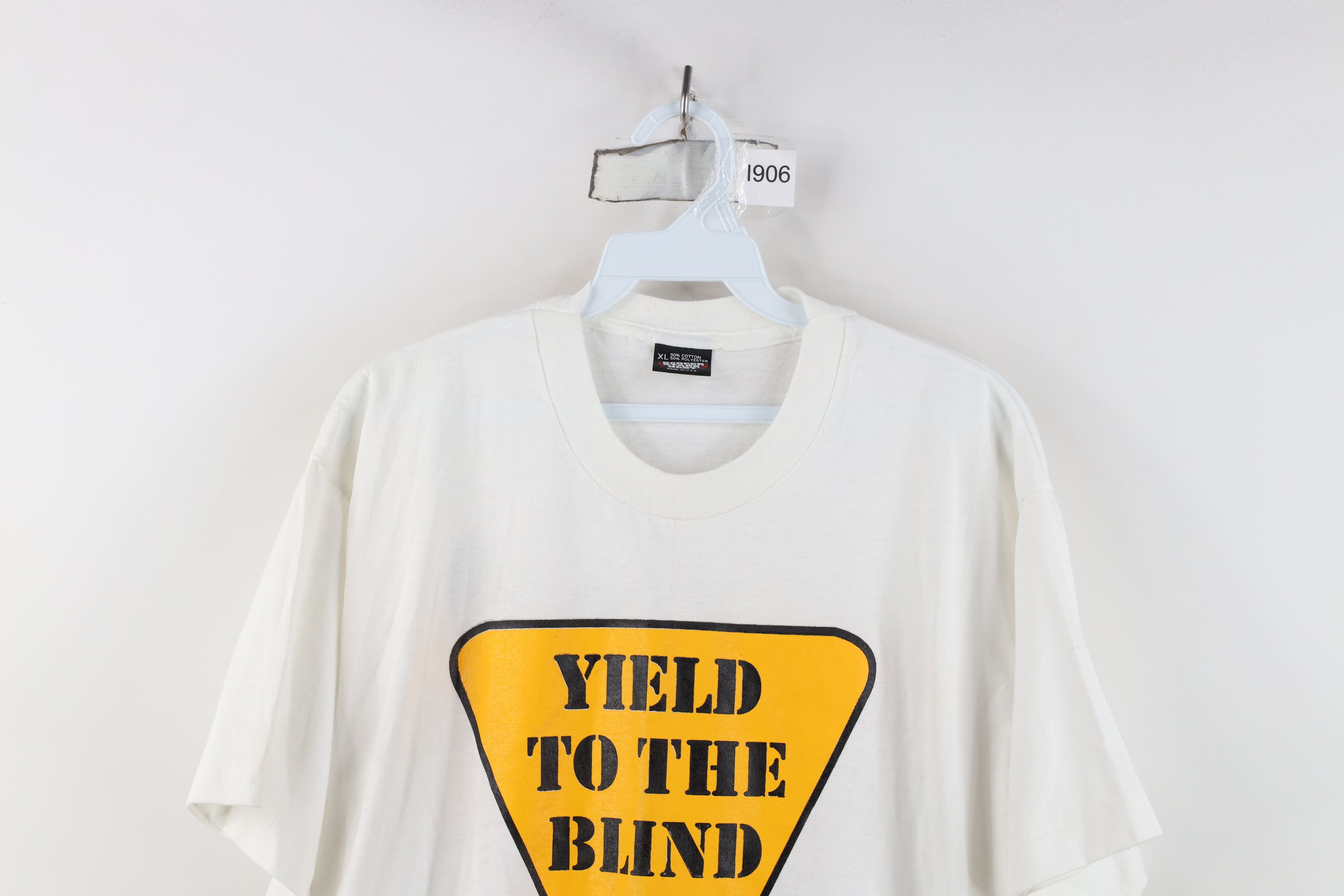 Vintage Vintage 80s 90s Streetwear Blind Toledo T-Shirt White USA Size US XL / EU 56 / 4 - 2 Thumbnail