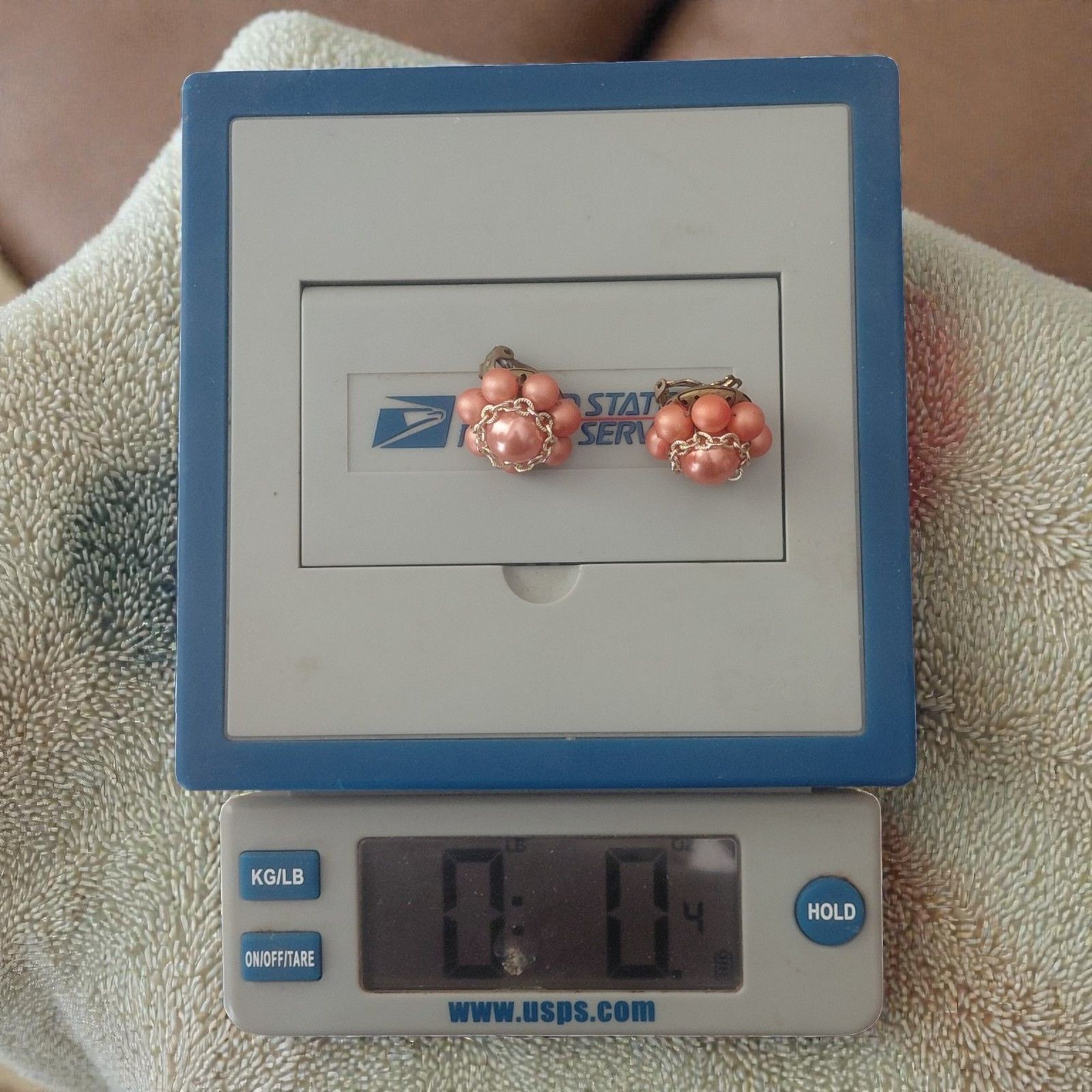 Other Archival 1950s "Japan" Salmon Pearl Cluster Clip-Ons Size ONE SIZE - 9 Thumbnail