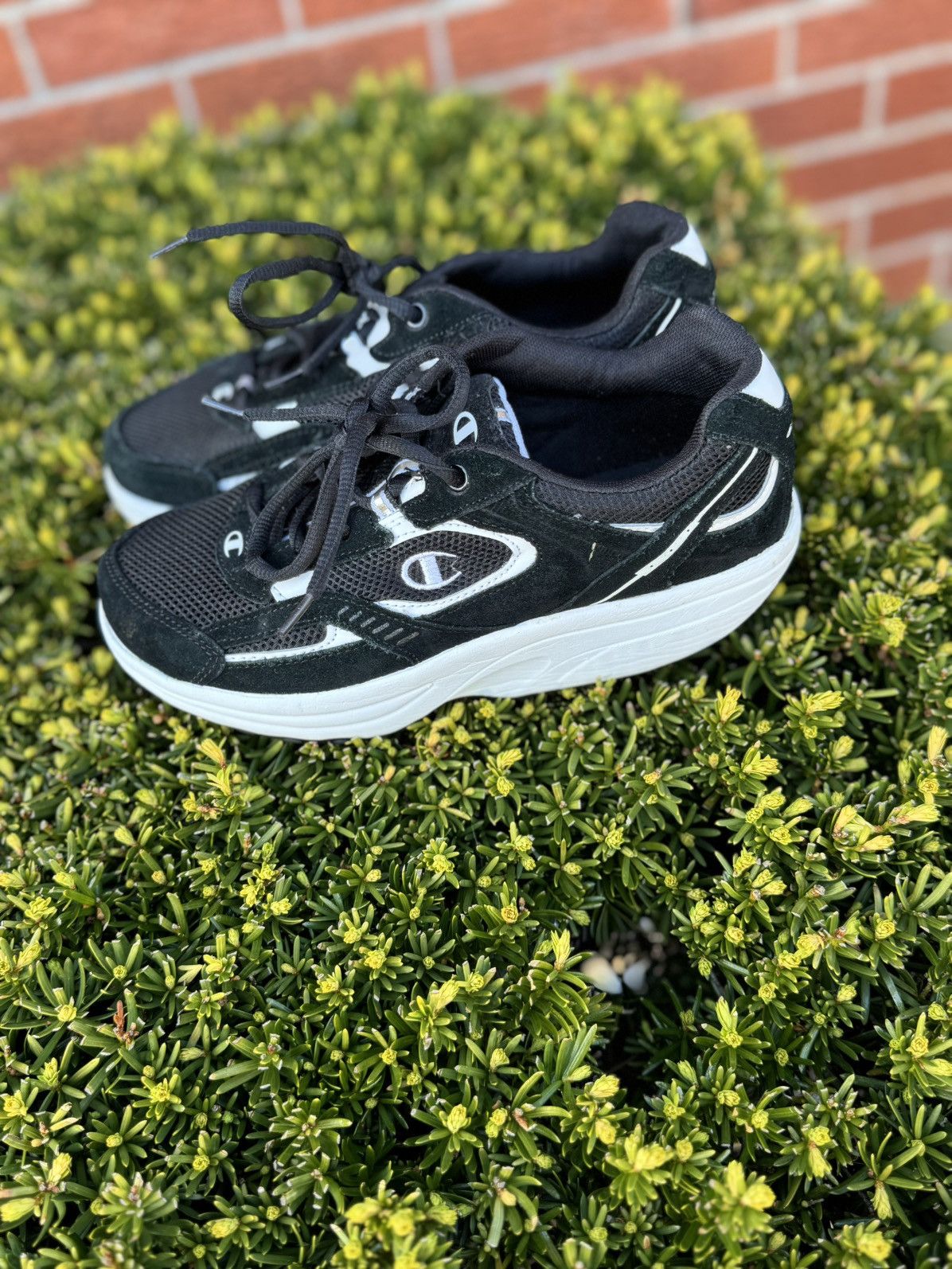 Champion CHAMPION Women’s Size 6.5, Euro 38 Black/White Platform Size US 6.5 / IT 36.5 - 1 Thumbnail