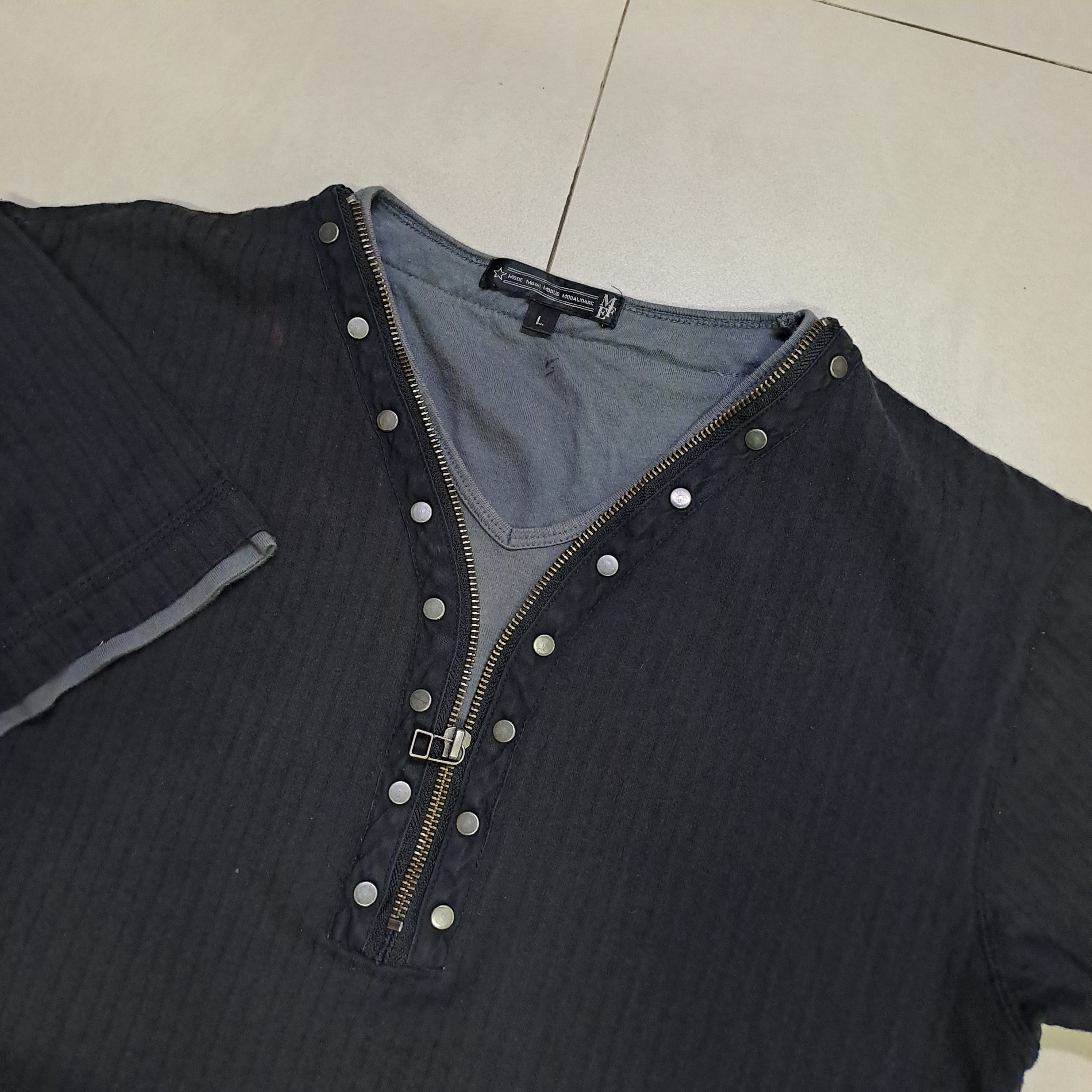 Japanese Brand Vintage Studded Double T Shirt Size US M / EU 48-50 / 2 - 3 Thumbnail