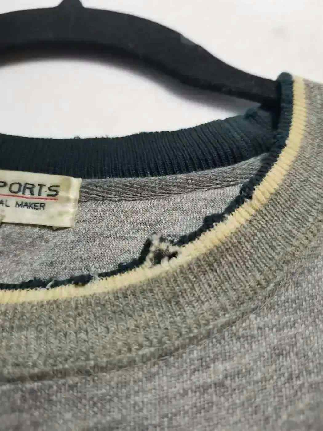 Vintage Vintage KMASports International American Classic Sweatshirt Size US L / EU 52-54 / 3 - 5 Thumbnail