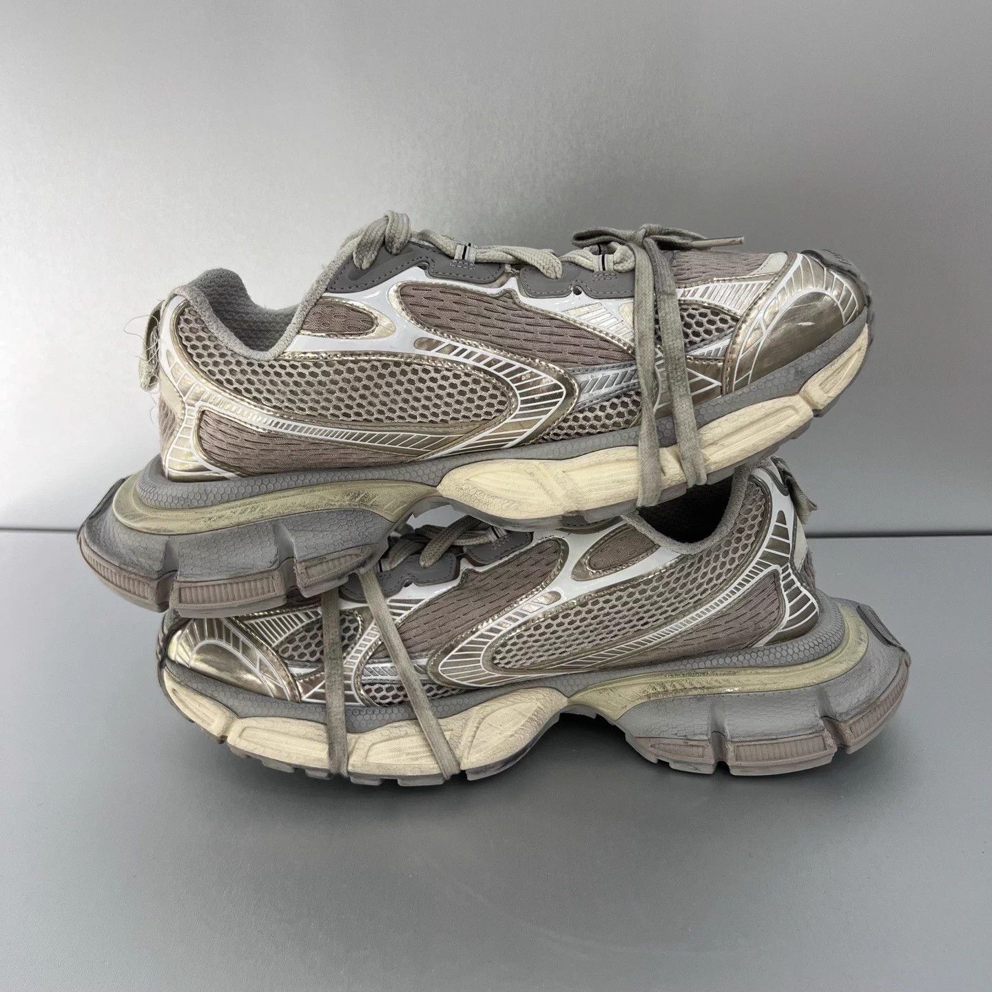 Balenciaga Balenciaga 3XL Light Beige 44 Sneakers D3246 mint Size US 11 / EU 44 - 4 Thumbnail